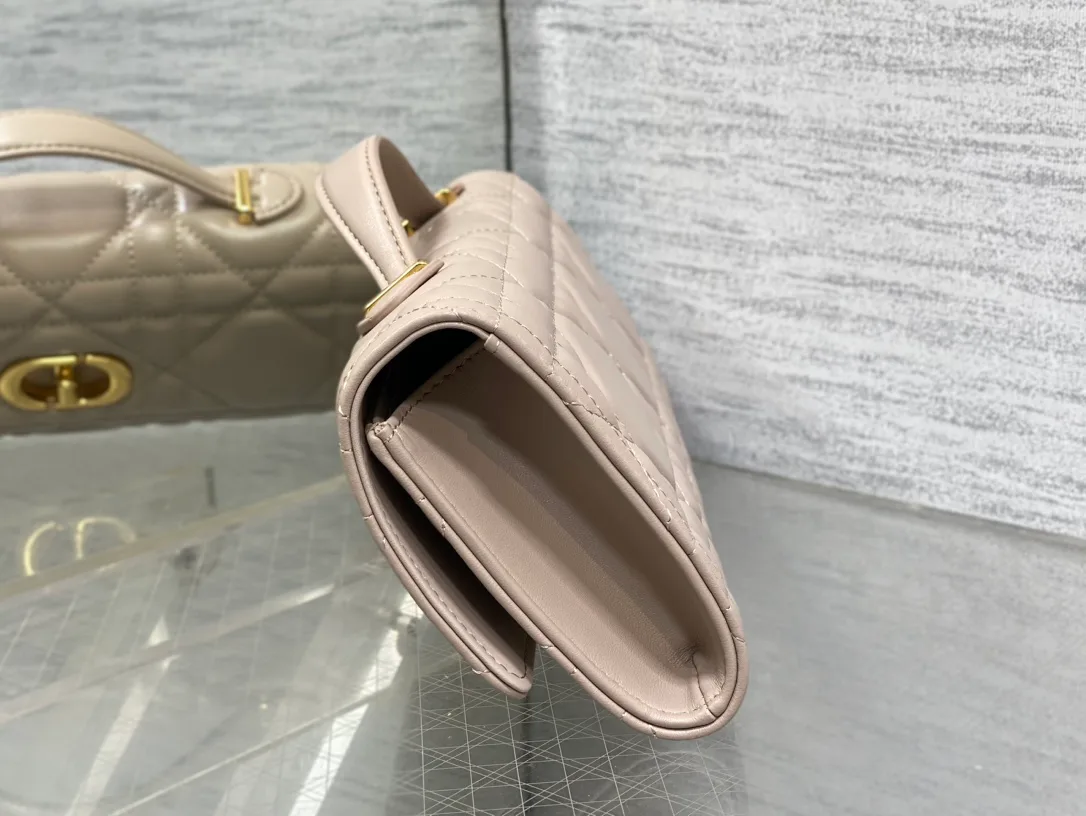 Клатчи Женские Christian Dior 11412684