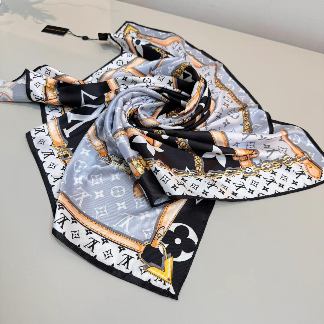 Платки Louis Vuitton 10807175