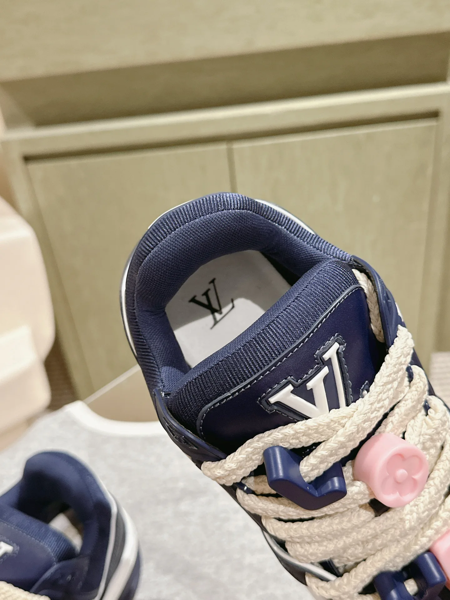 Кроссовки Женские Louis Vuitton 12945