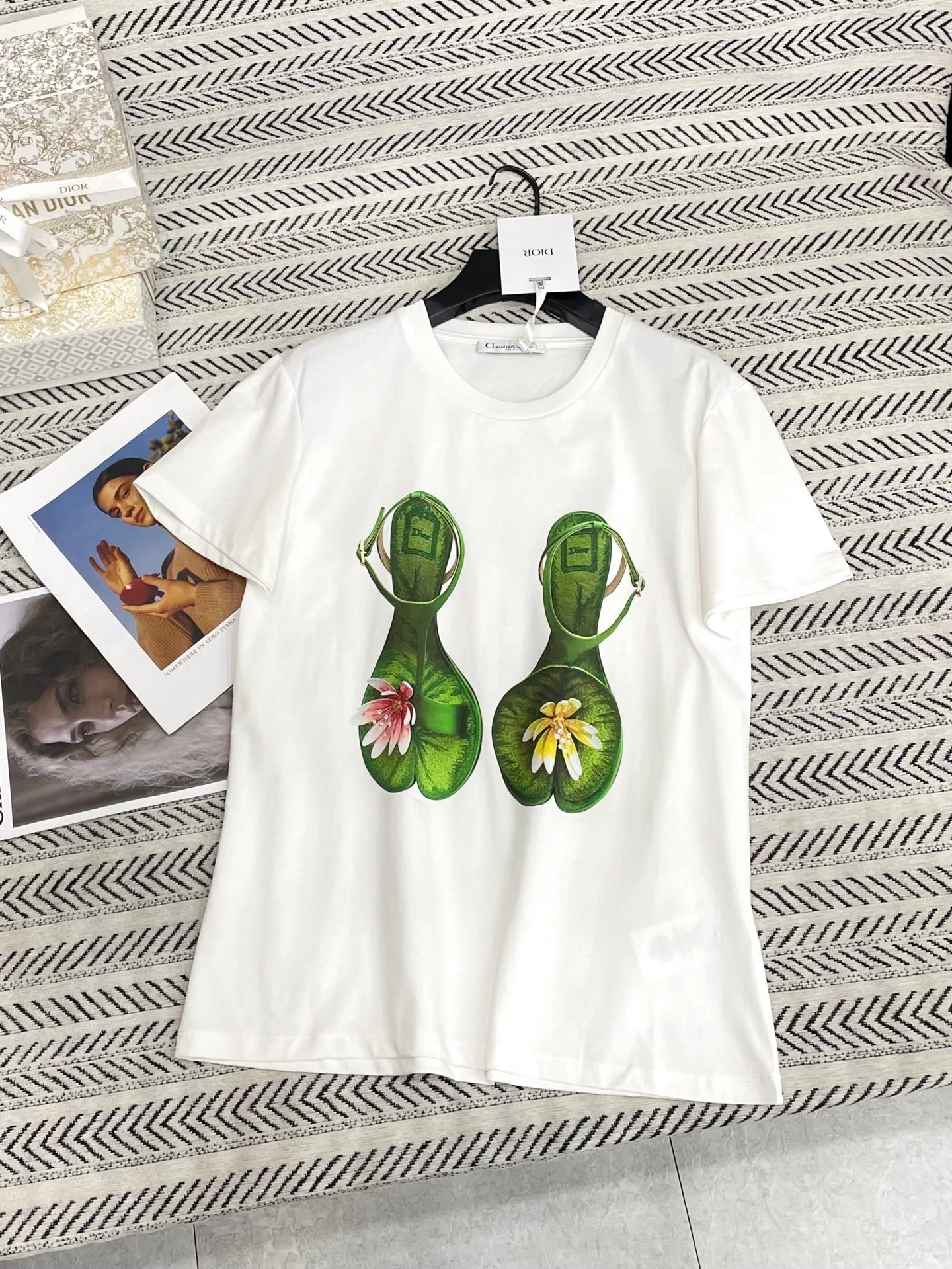 Футболки Женские Christian Dior 12351322