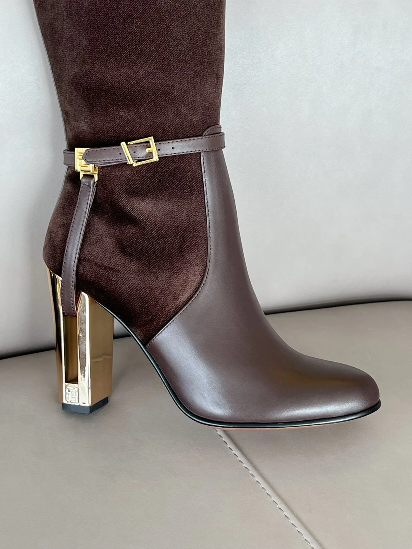 Сапоги Женские Fendi 139826