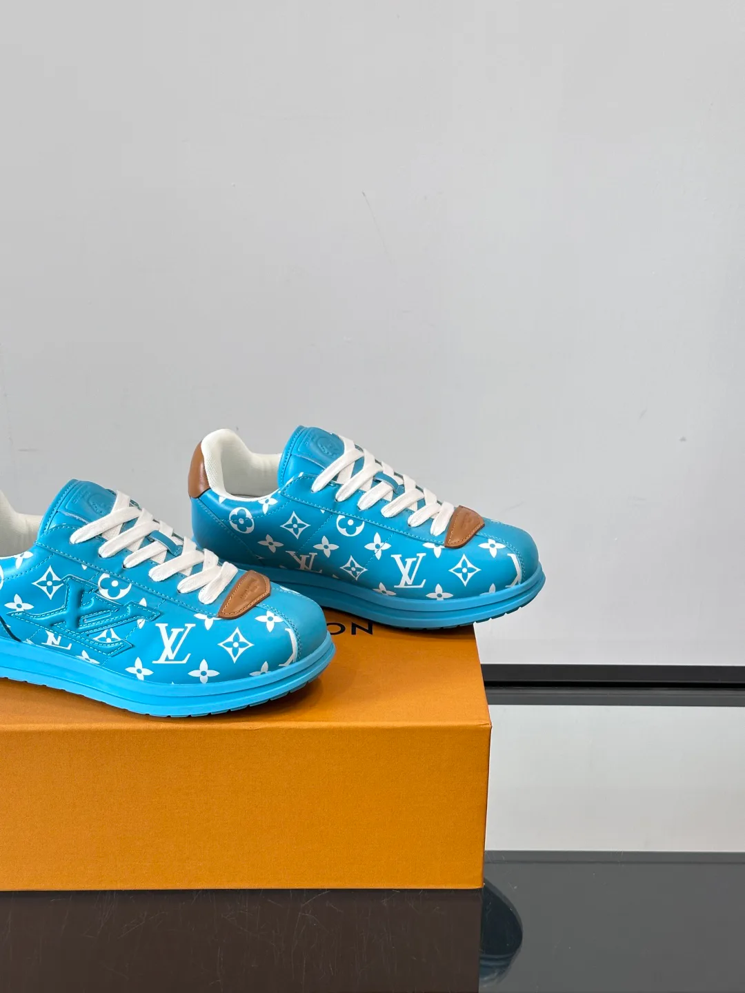 Кроссовки Мужские Louis Vuitton 56119