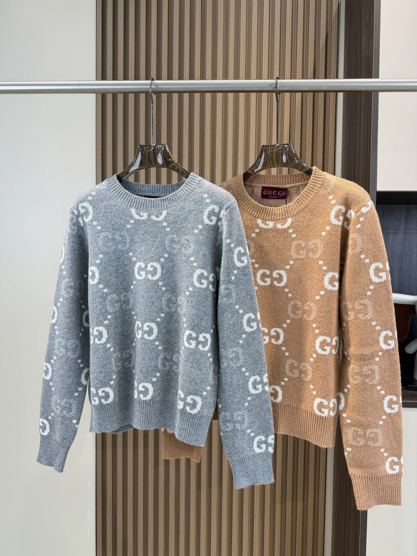 Джемперы И Свитеры Женские Gucci 17720010
