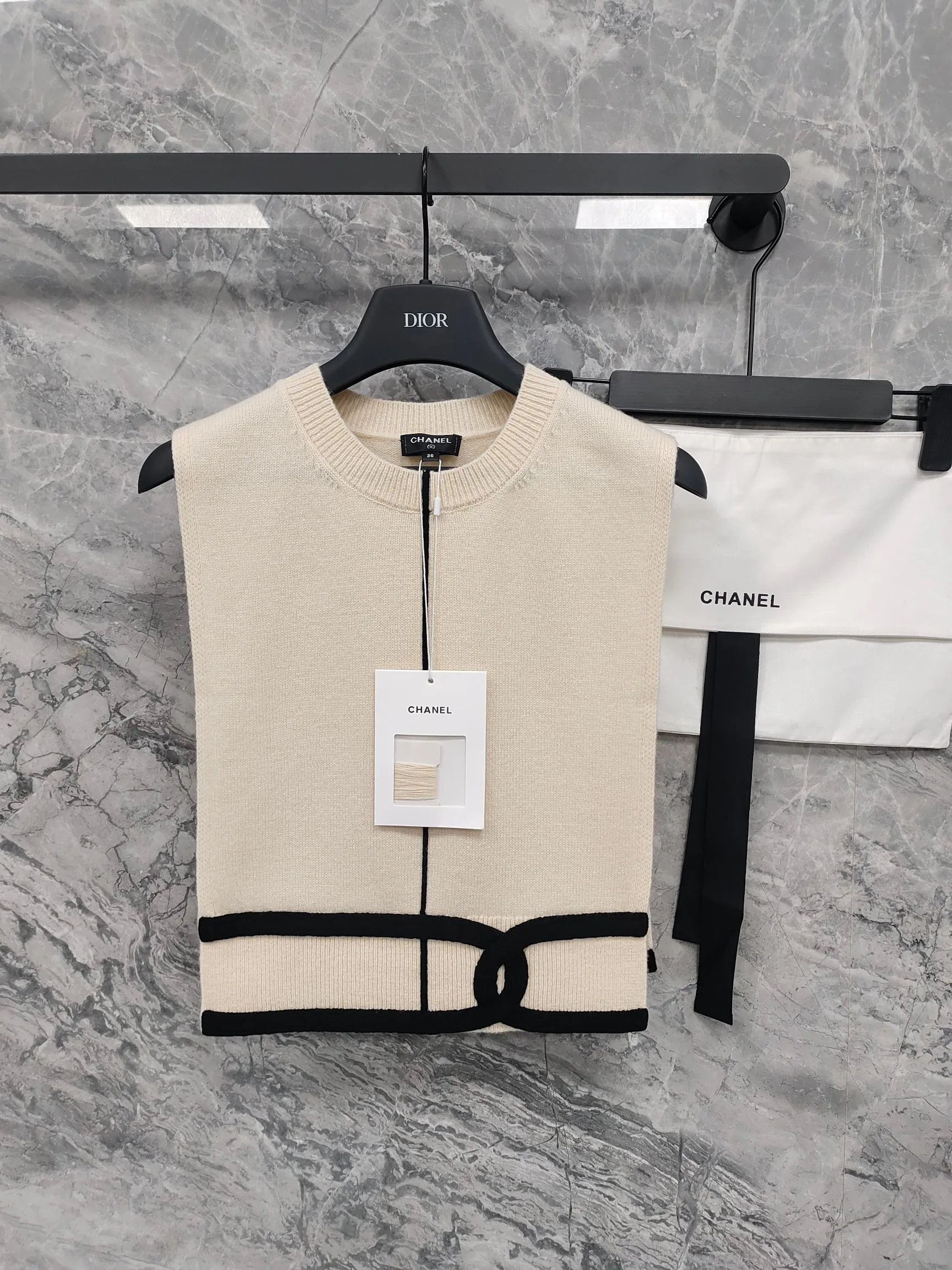 Топы Женские Chanel 11873574