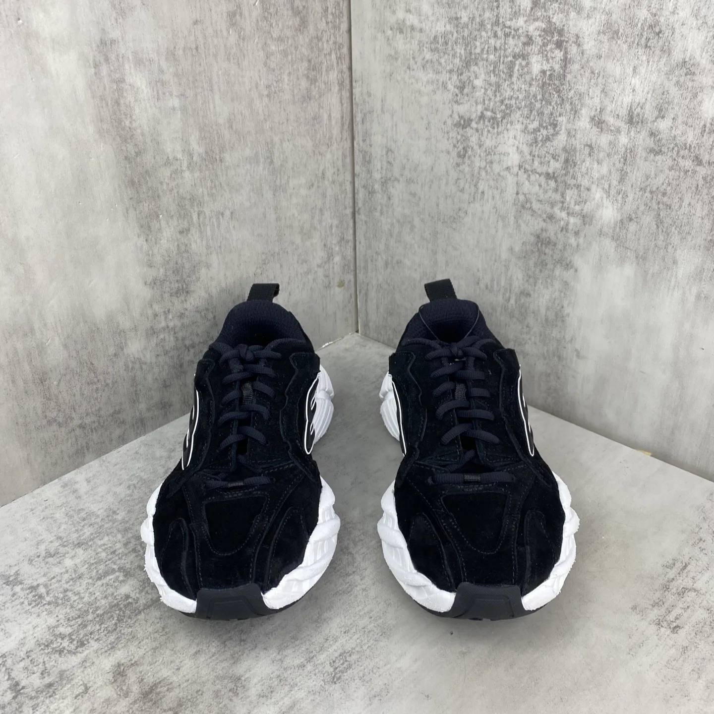 Кроссовки Женские Balenciaga 10240574