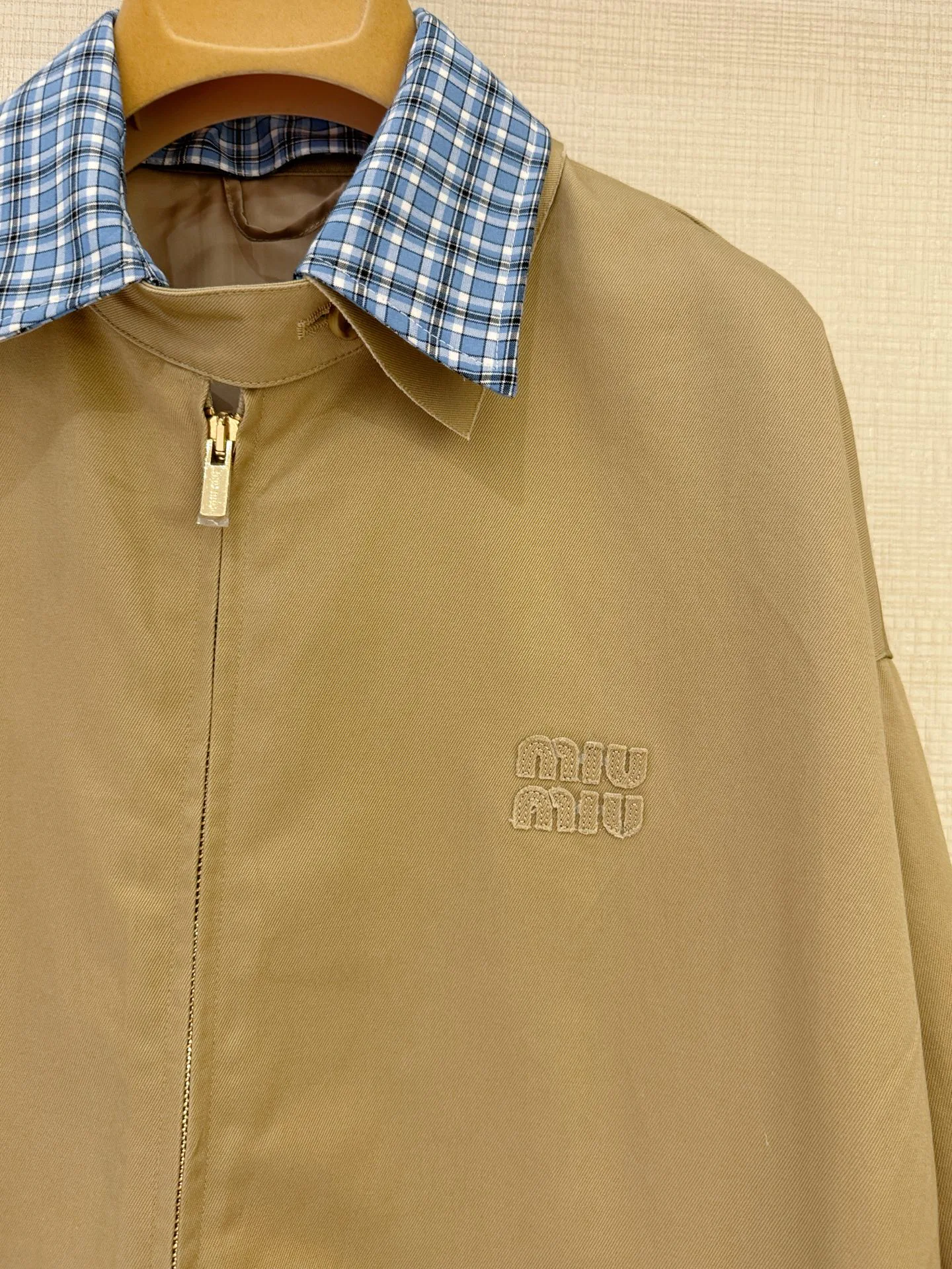 Куртки И Пуховики Женские Miu Miu 34462