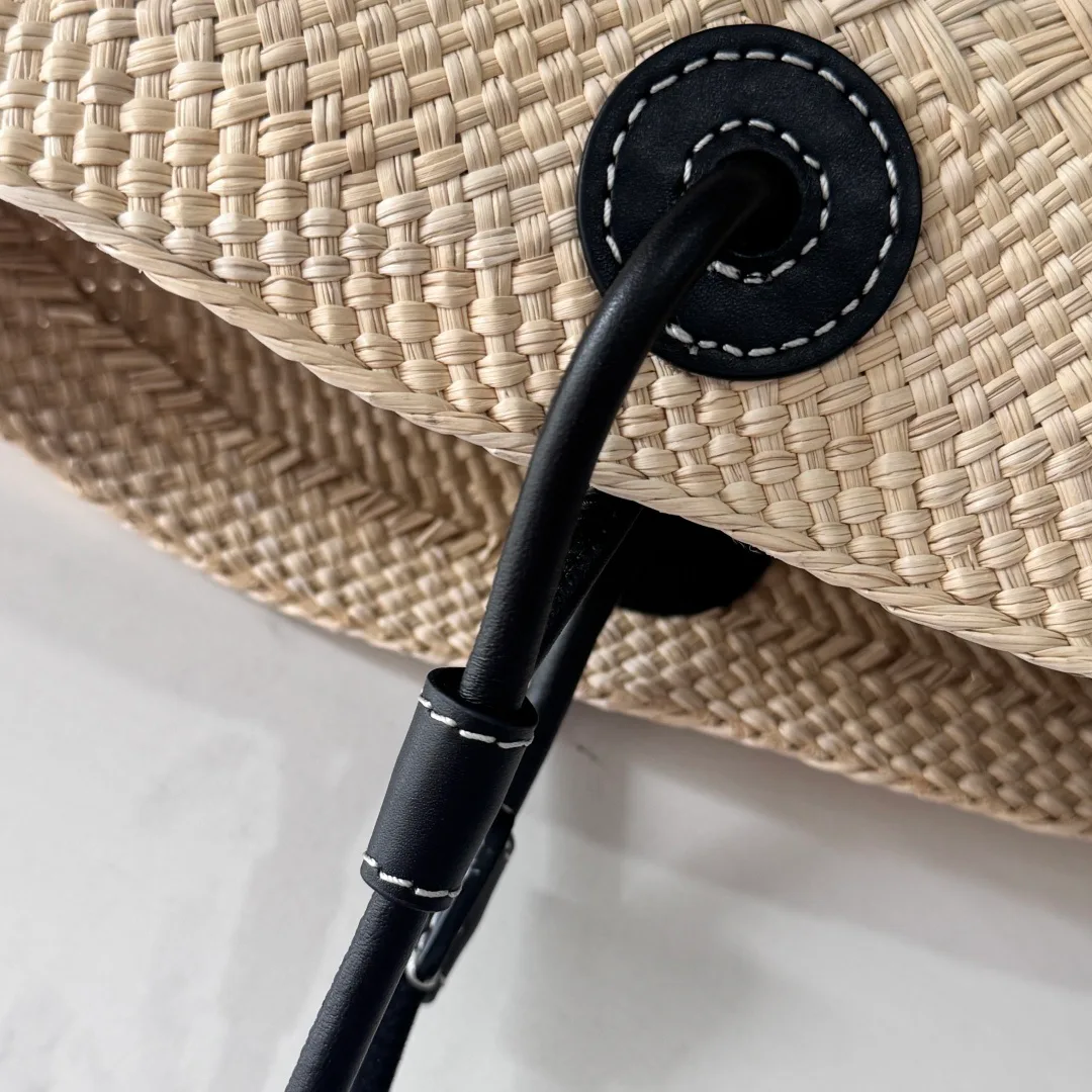 Классические Сумки Женские Loewe 16898692