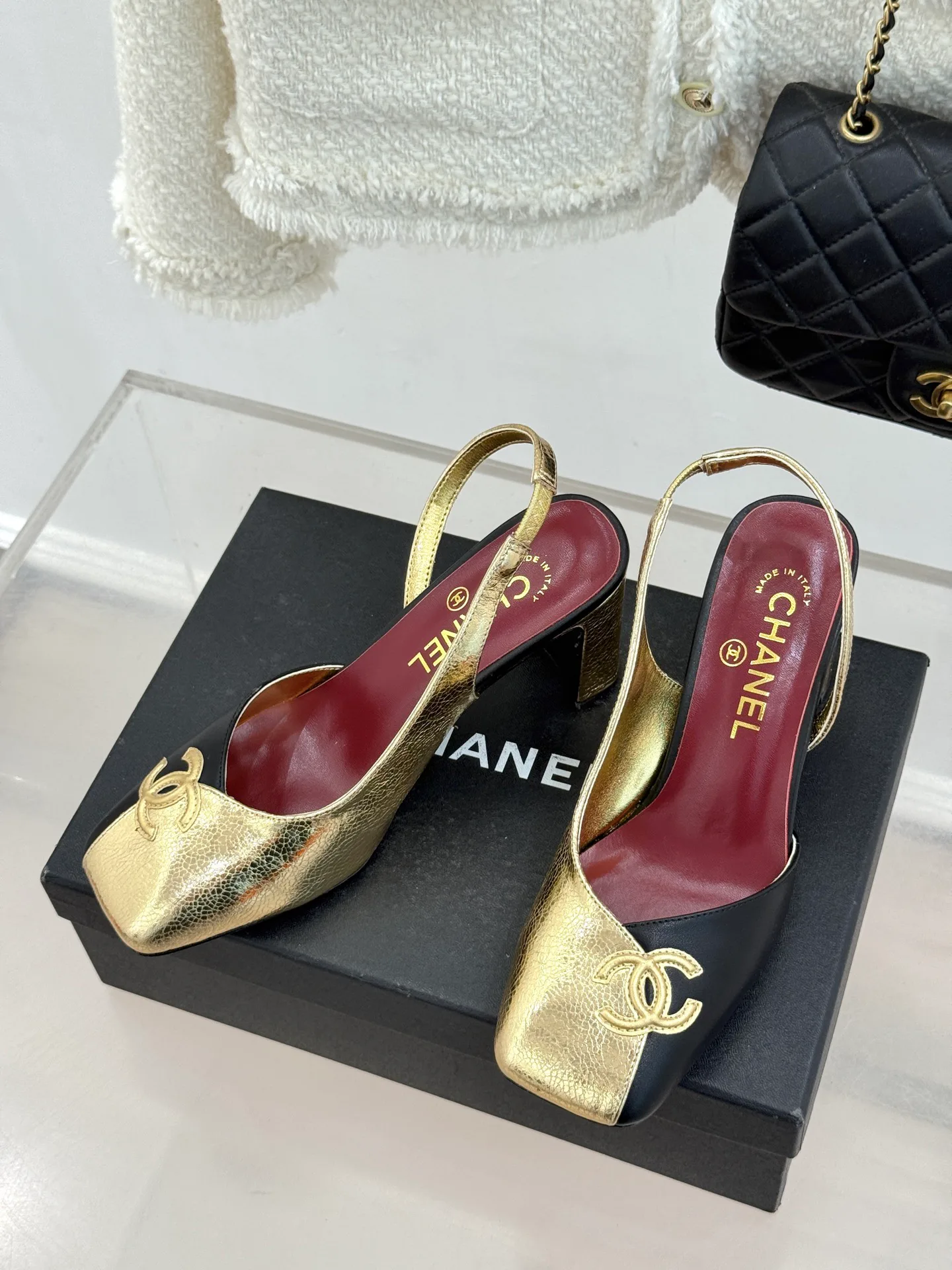 Босоножки Женские Chanel 11642197