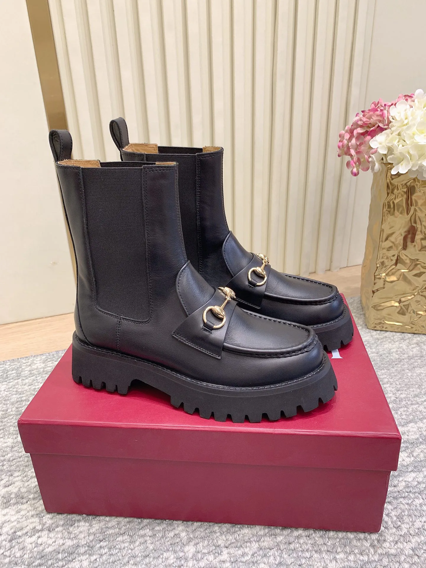 Ботинки Женские Gucci 19561622