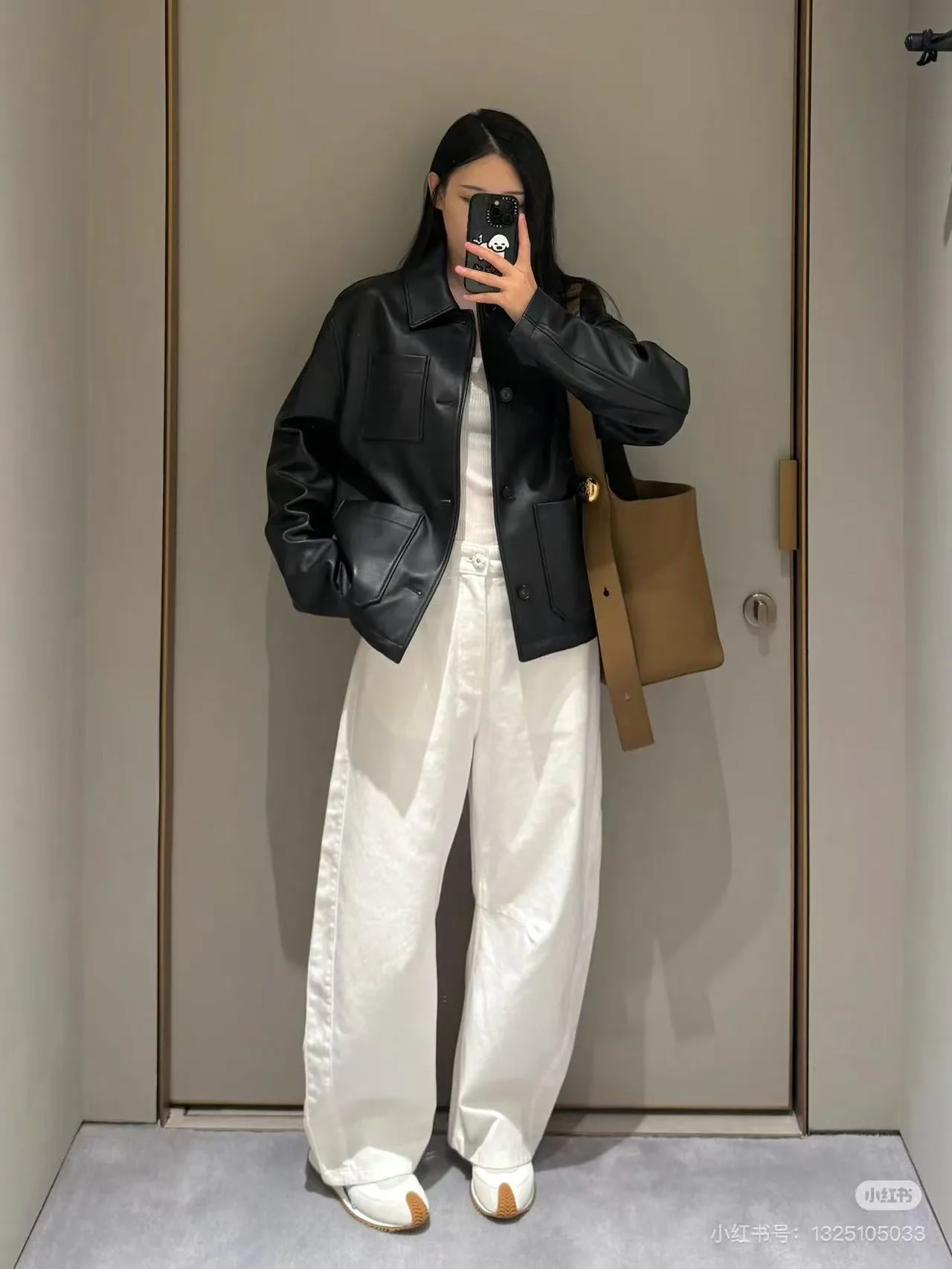 Кожаные Куртки И Дублёнки Женские Loewe 2768546