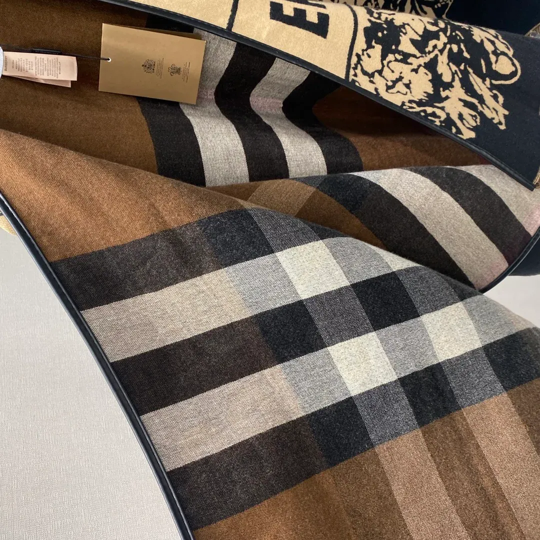 Шарфы Burberry 611617