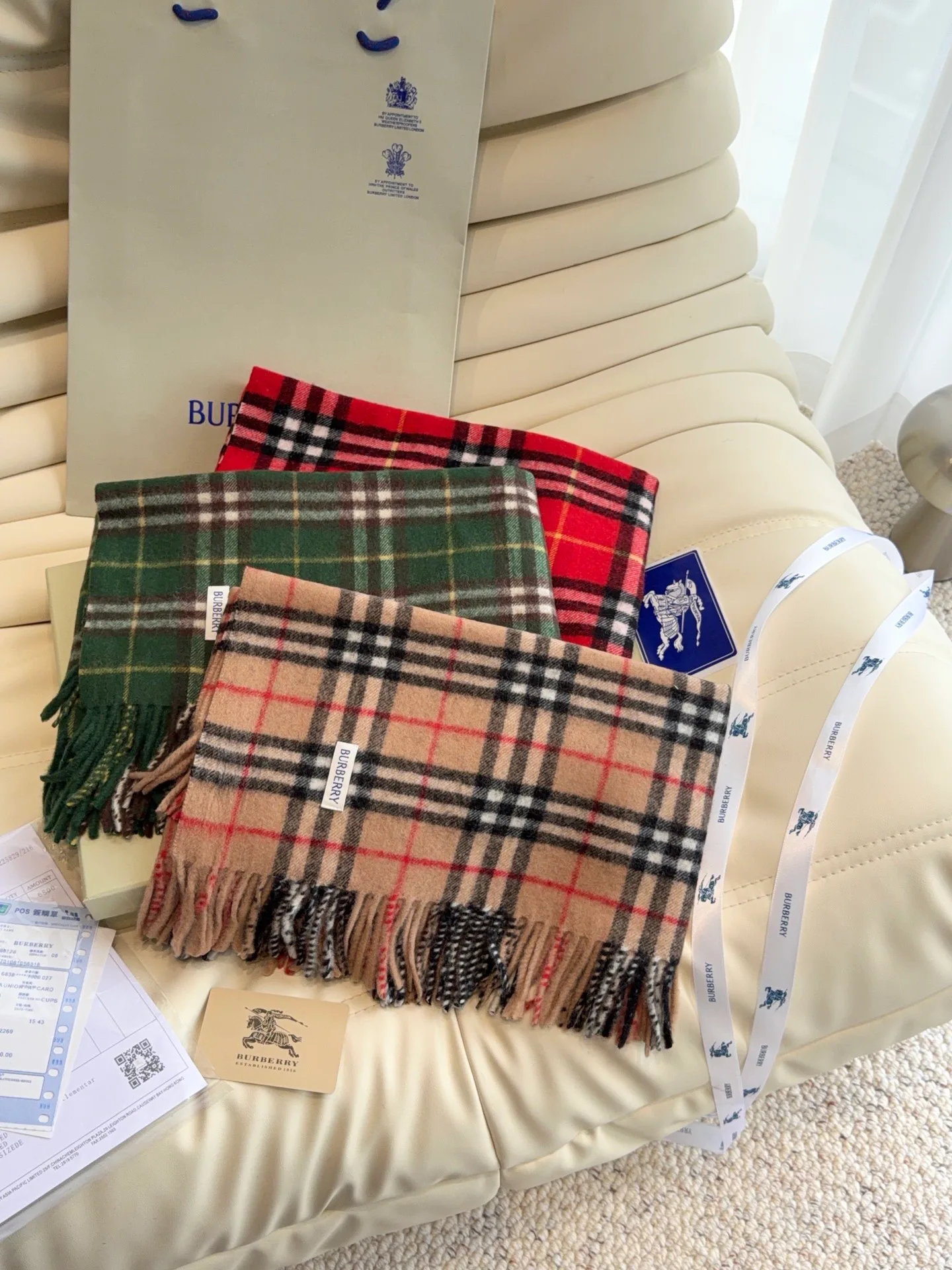 Шарфы Burberry 18401213