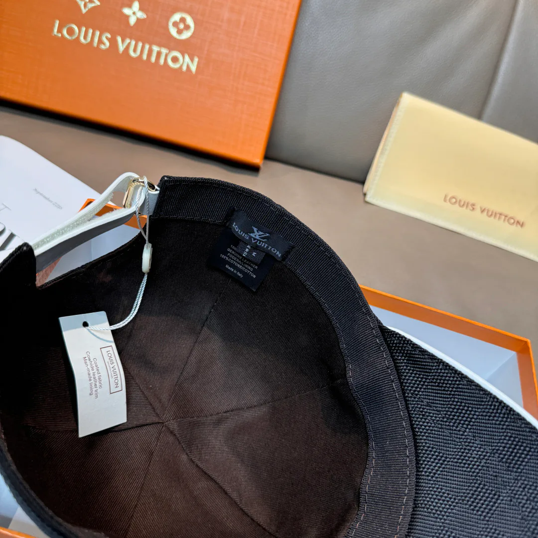 Головные Уборы Louis Vuitton 17515271