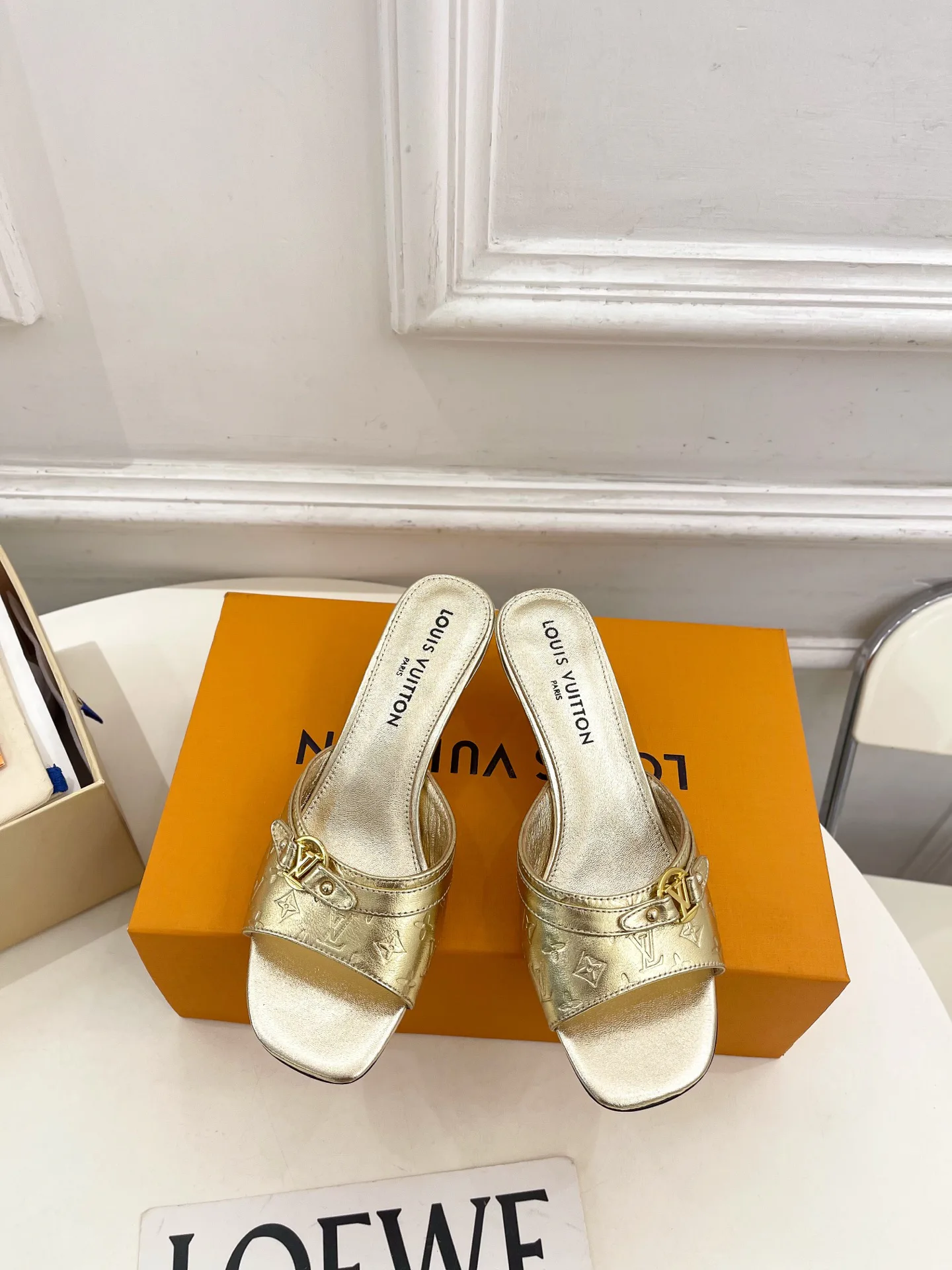 Босоножки Женские Louis Vuitton 11165616