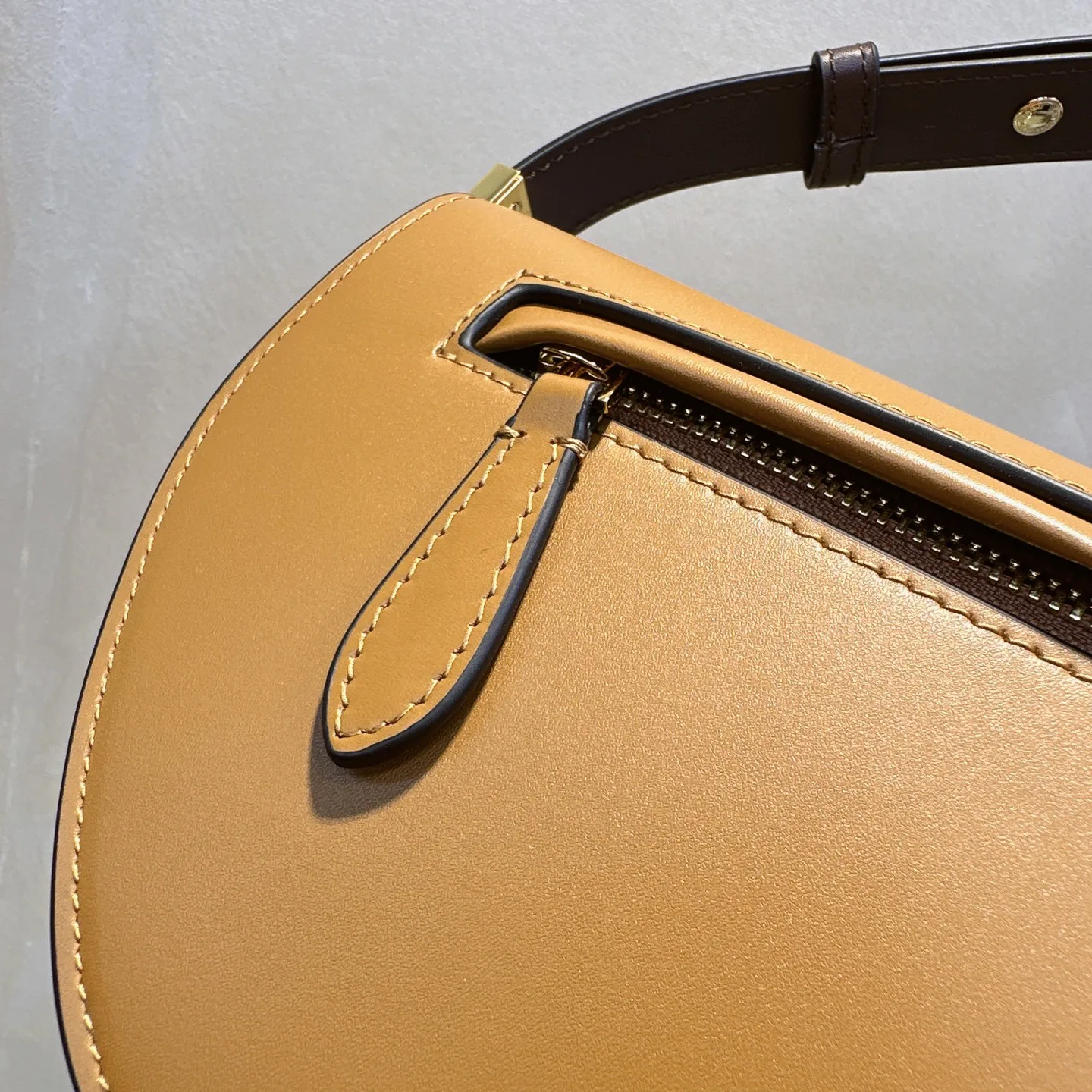 Классические Сумки Женские Bottega Veneta 1673194