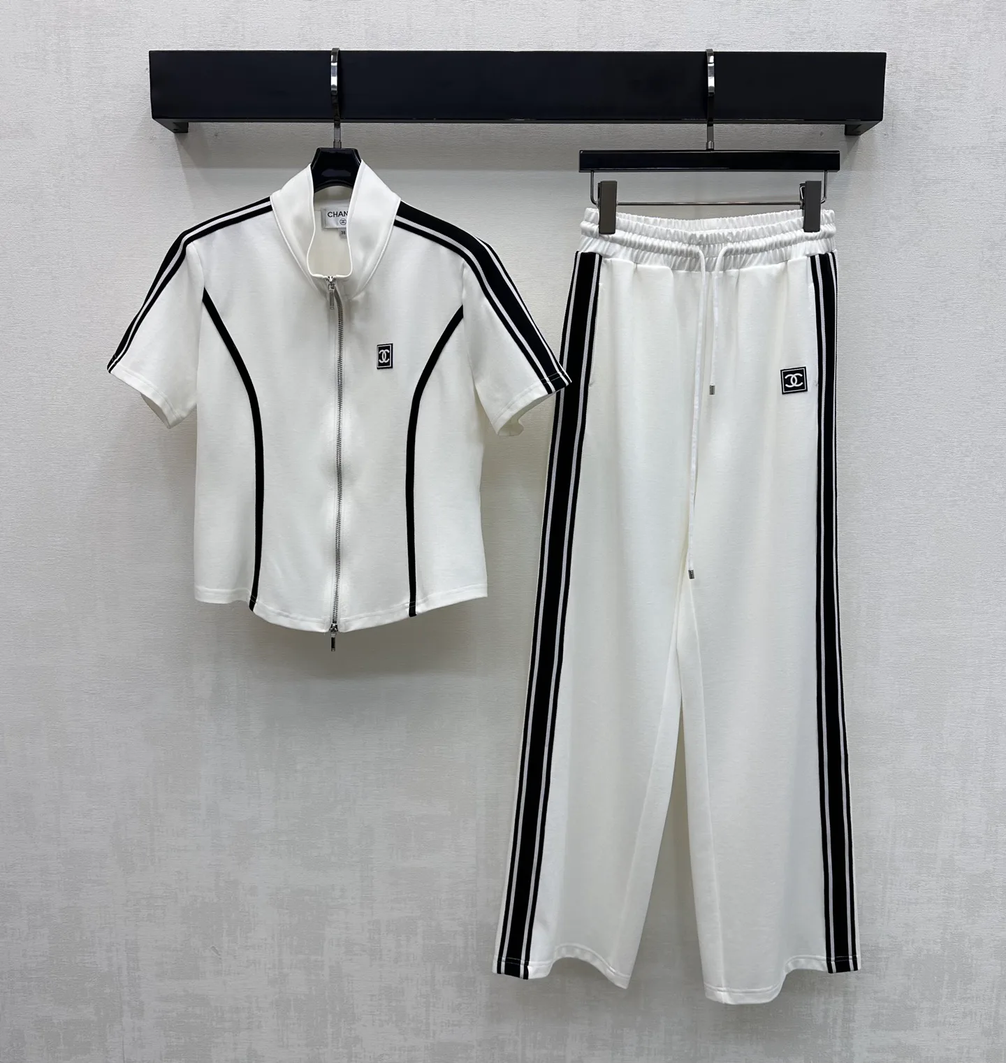 Костюмы Женские Chanel 11049576