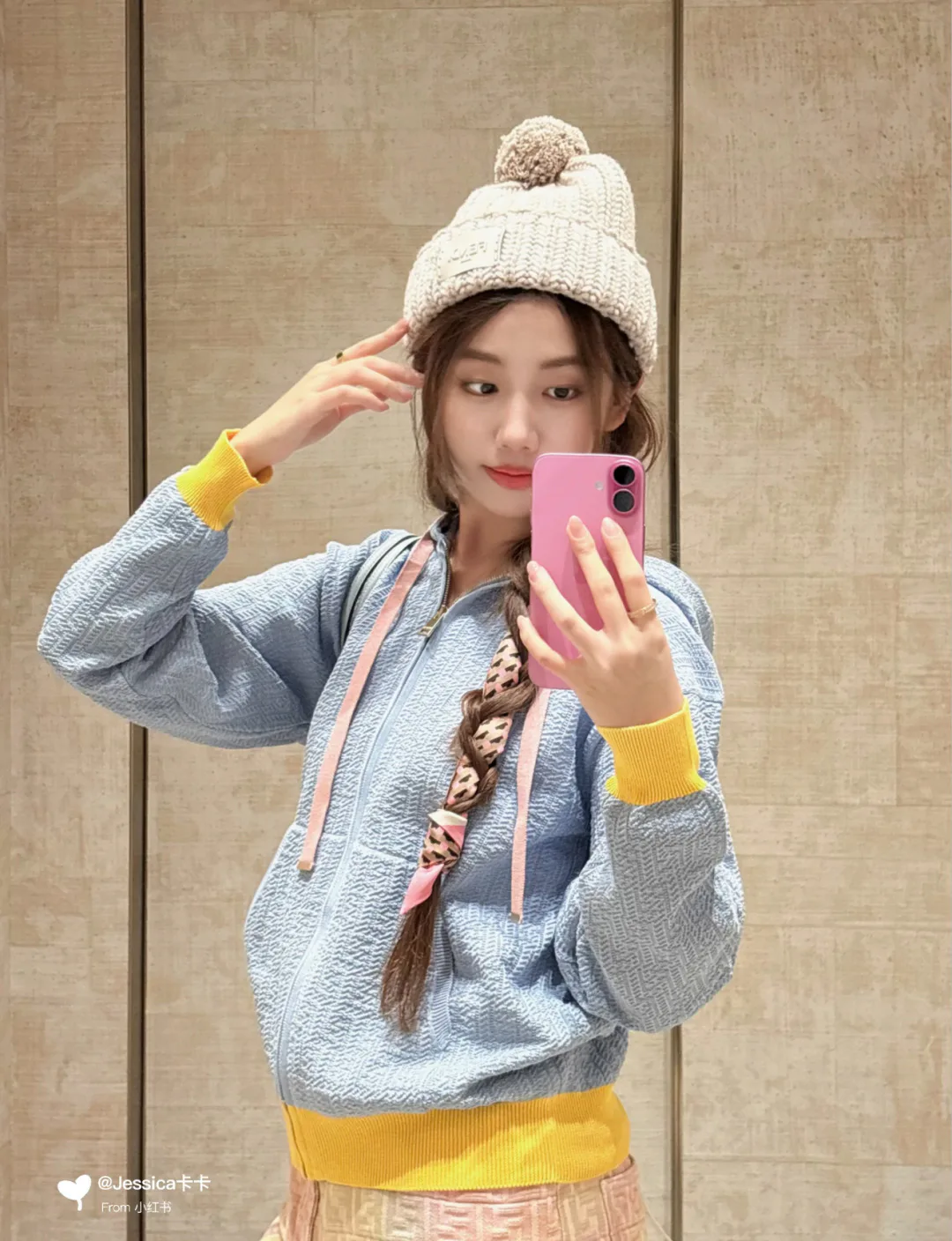 Куртки И Пуховики Женские Fendi 11683716