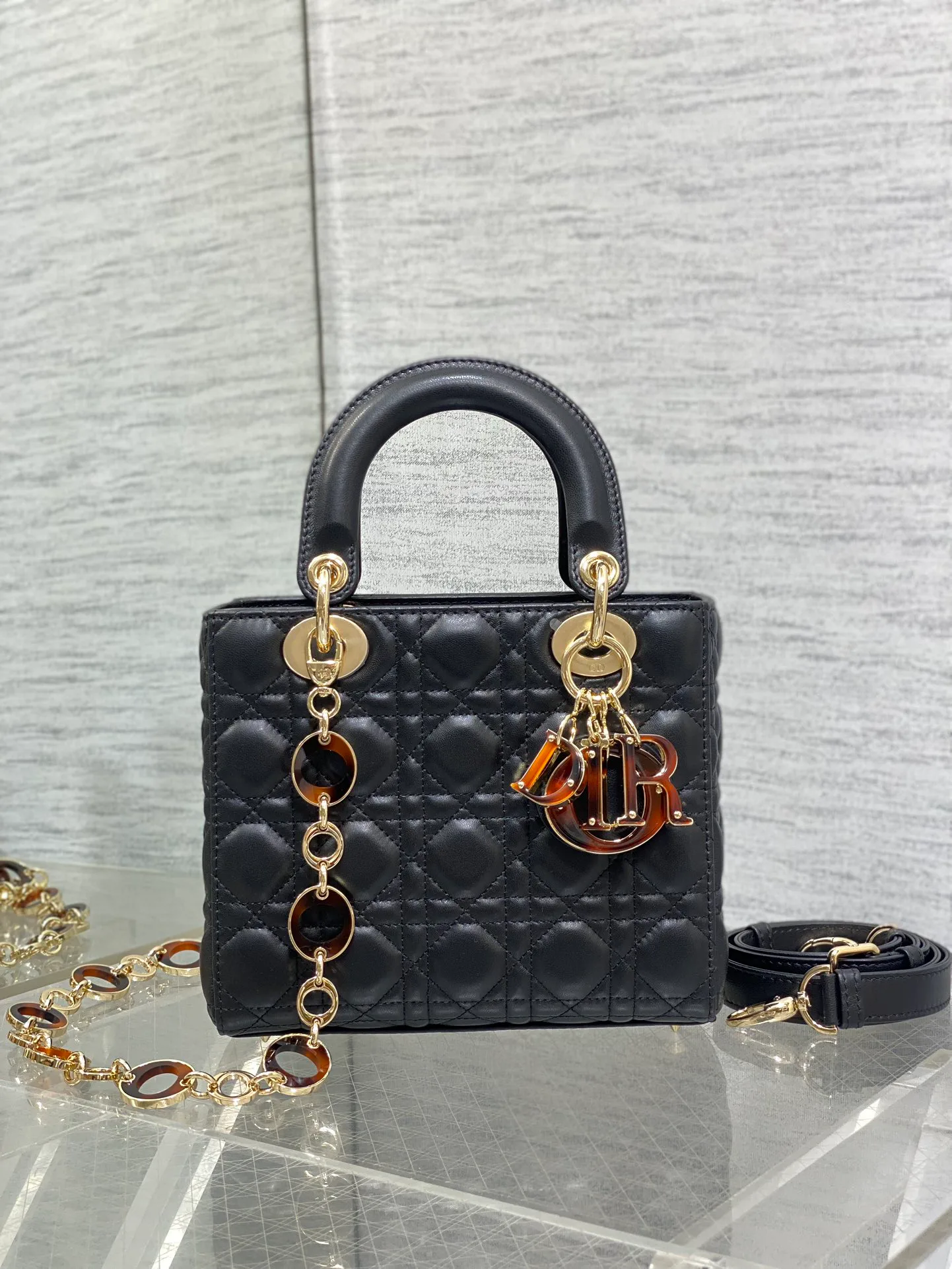 Классические Сумки Женские Christian Dior 13414272