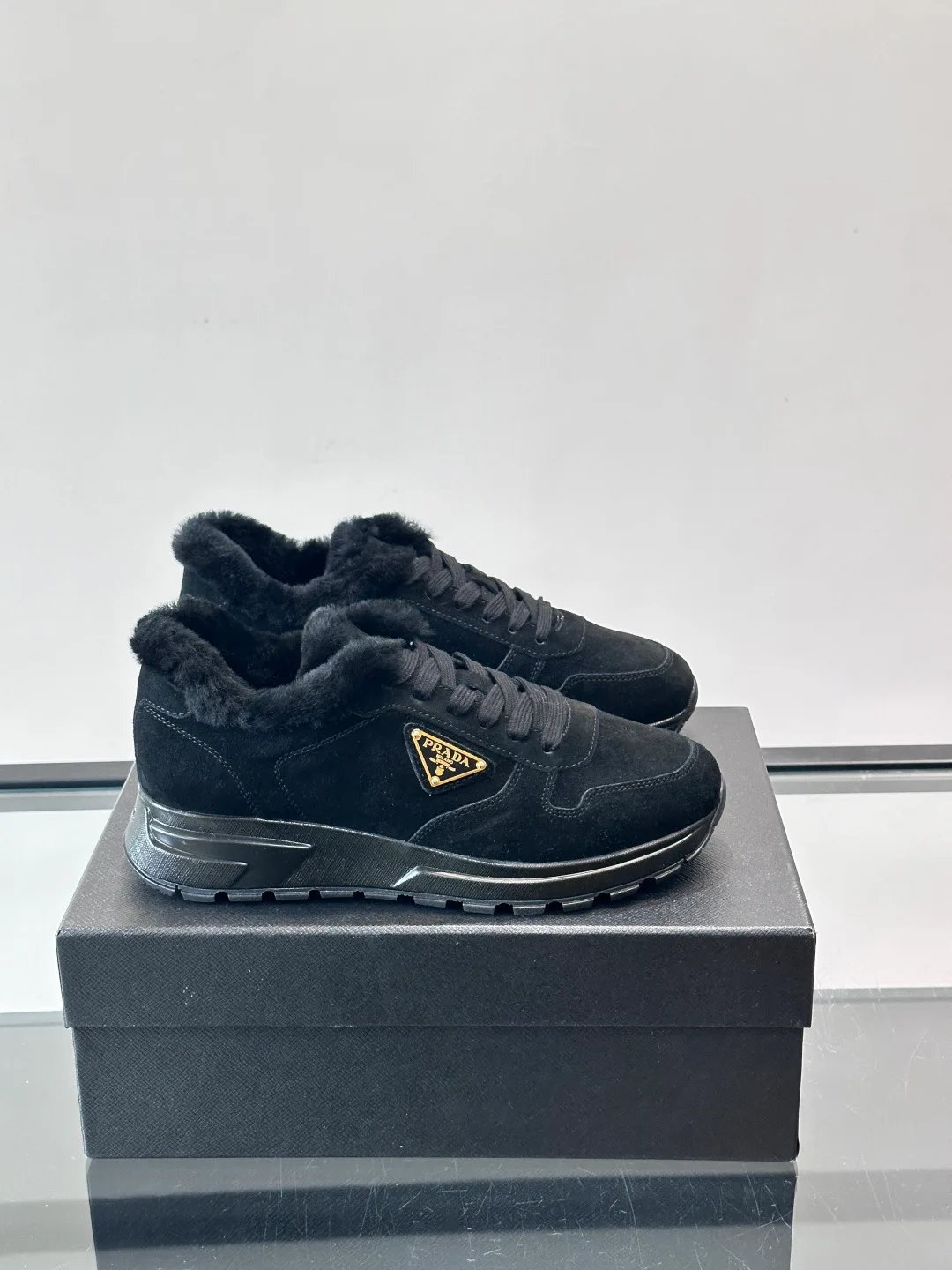 Кроссовки Мужские Prada 875063