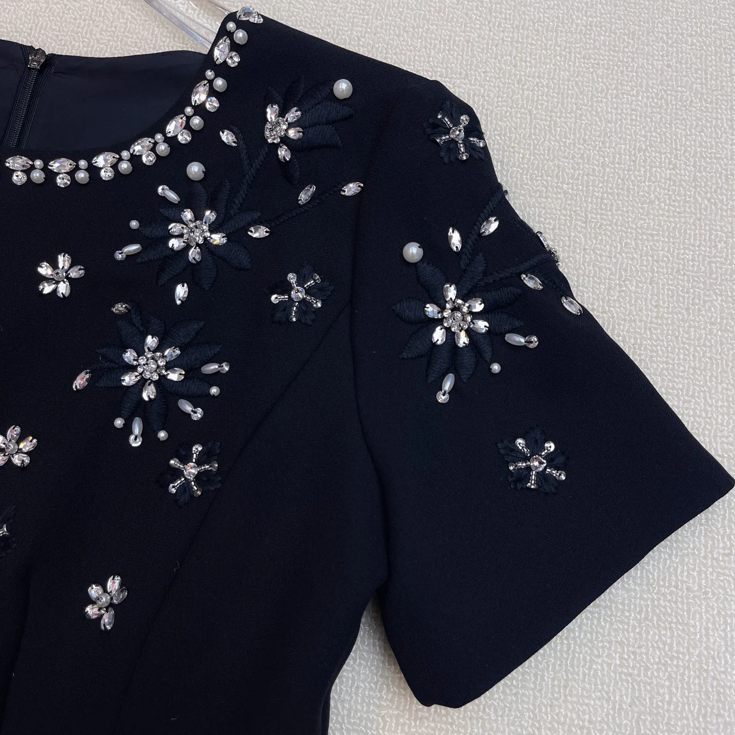 Платья Женские Valentino 11550056