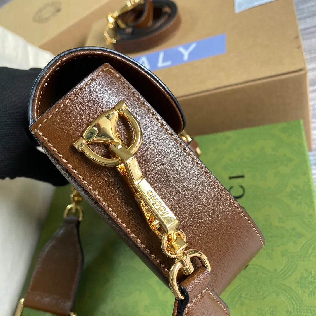 Классические Сумки Женские Gucci 16993949