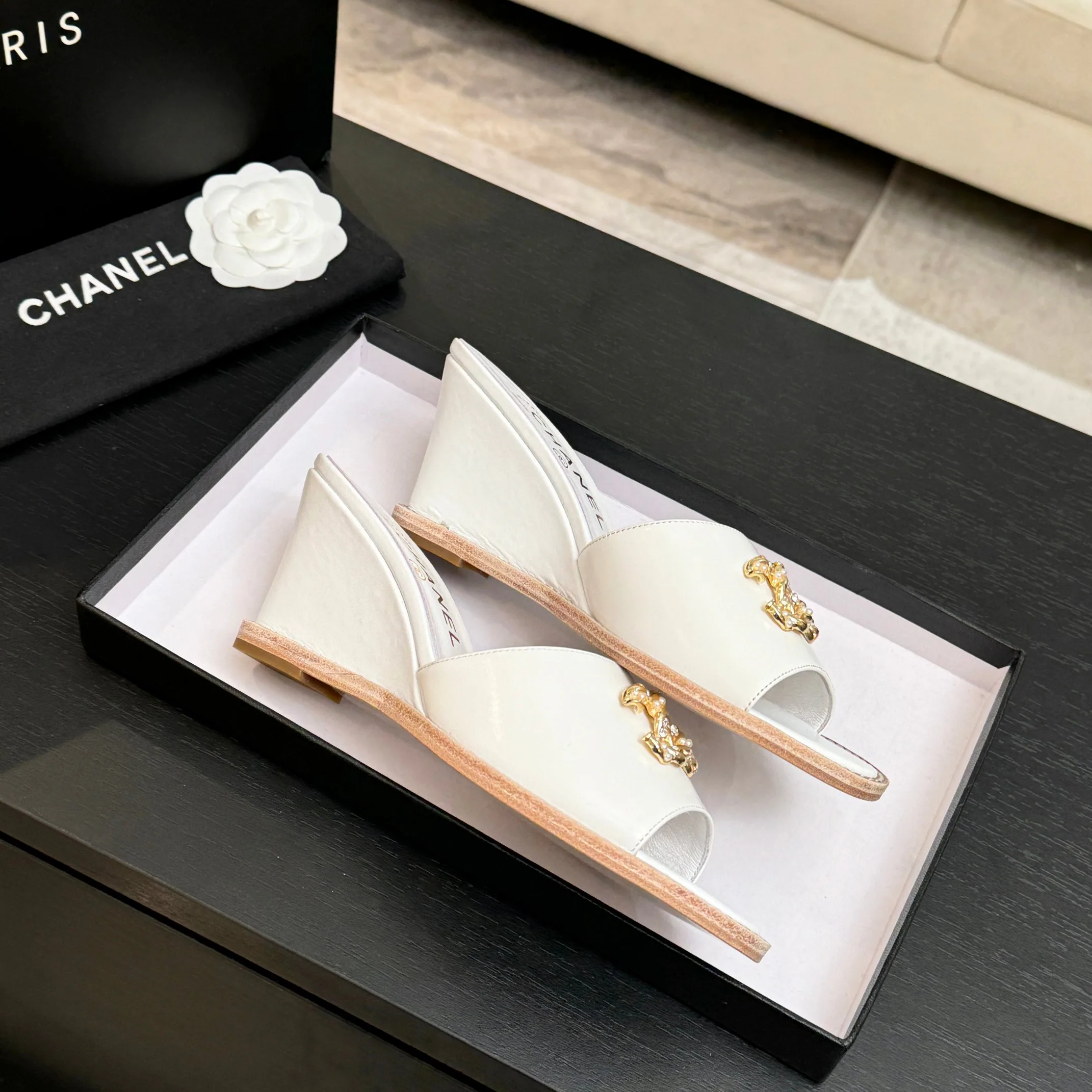 Босоножки Женские Chanel 10235894