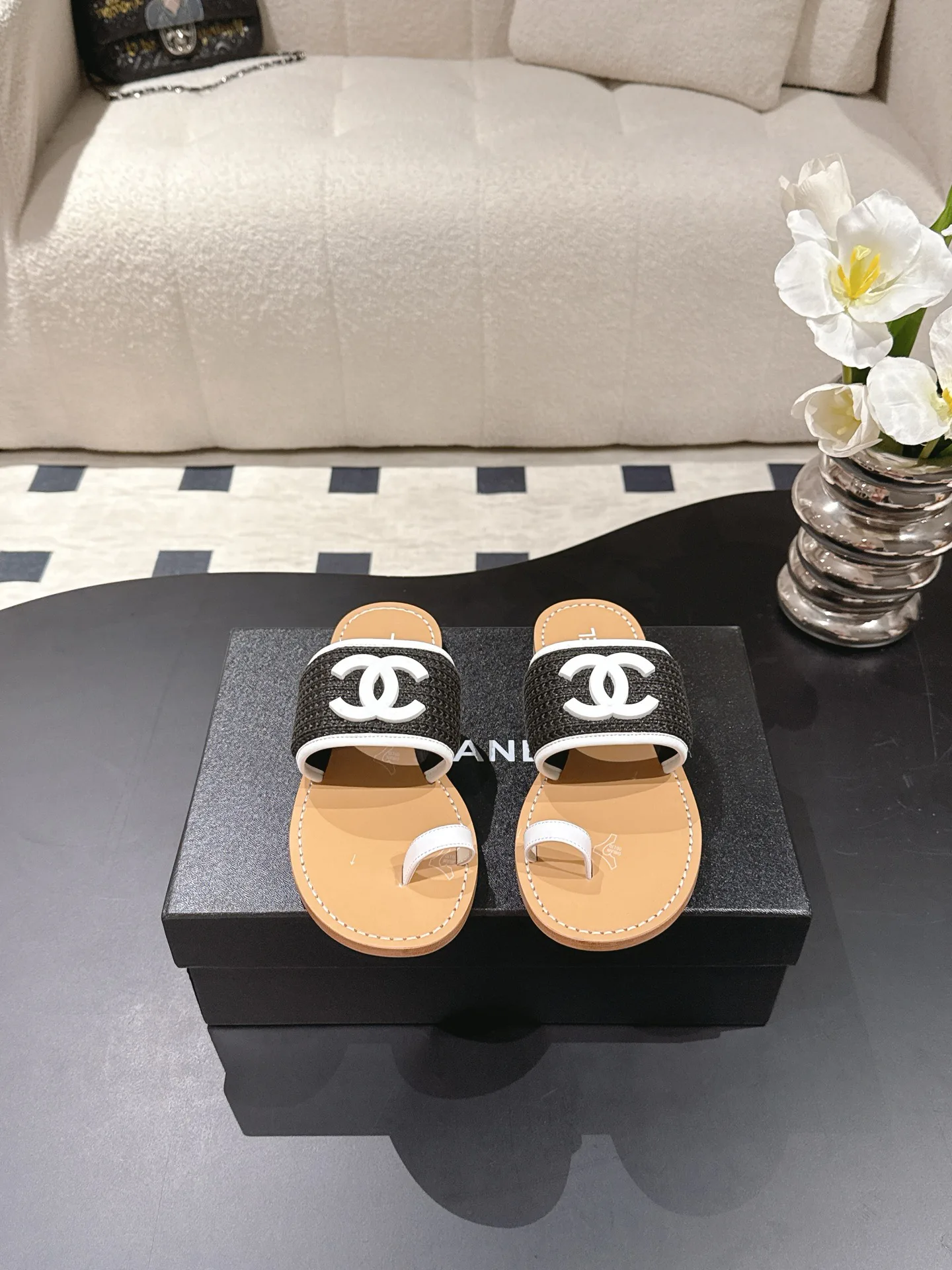 Шлепанцы Женские Chanel 13108890
