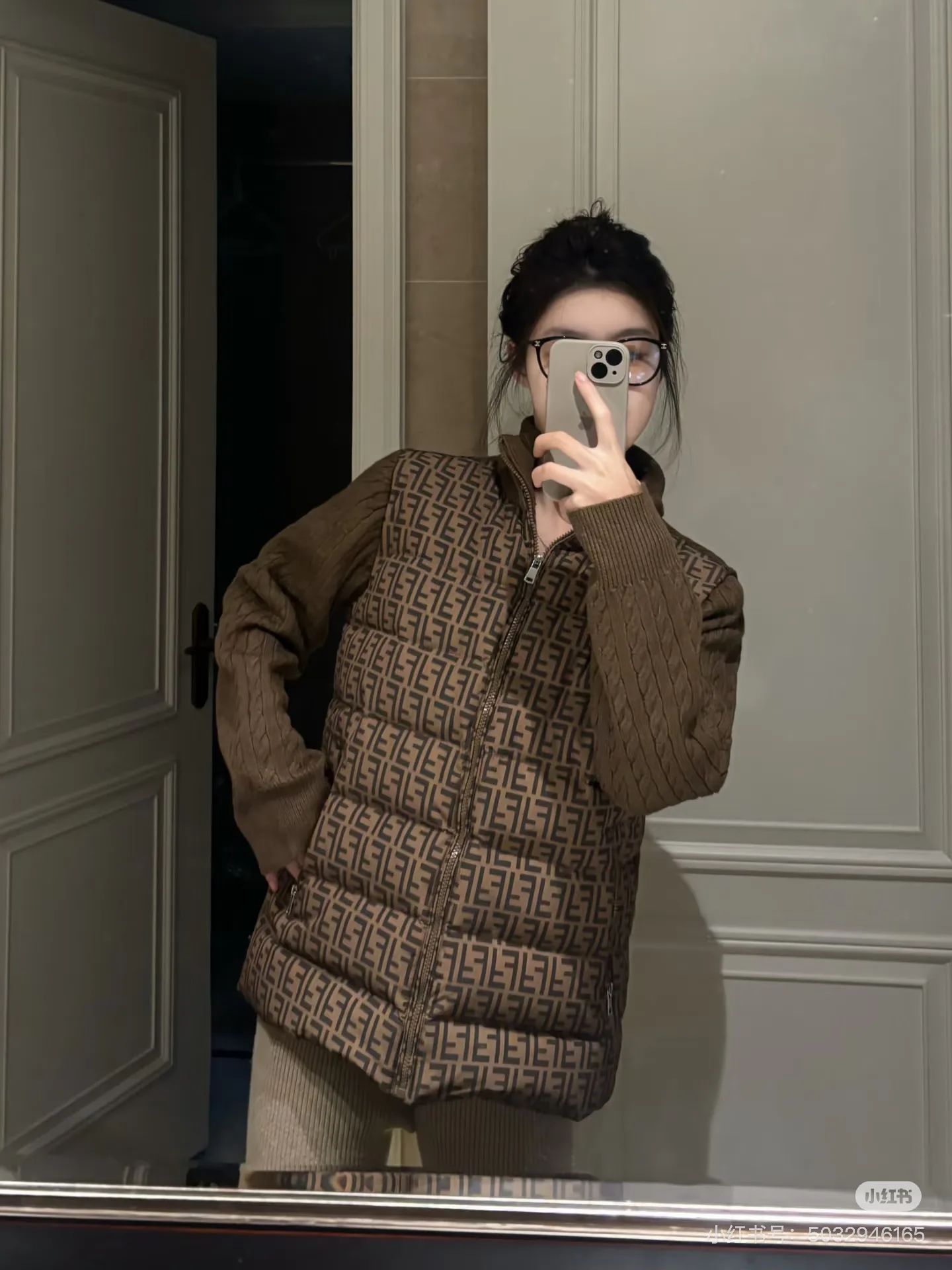 Куртки И Пуховики Женские Fendi 685248