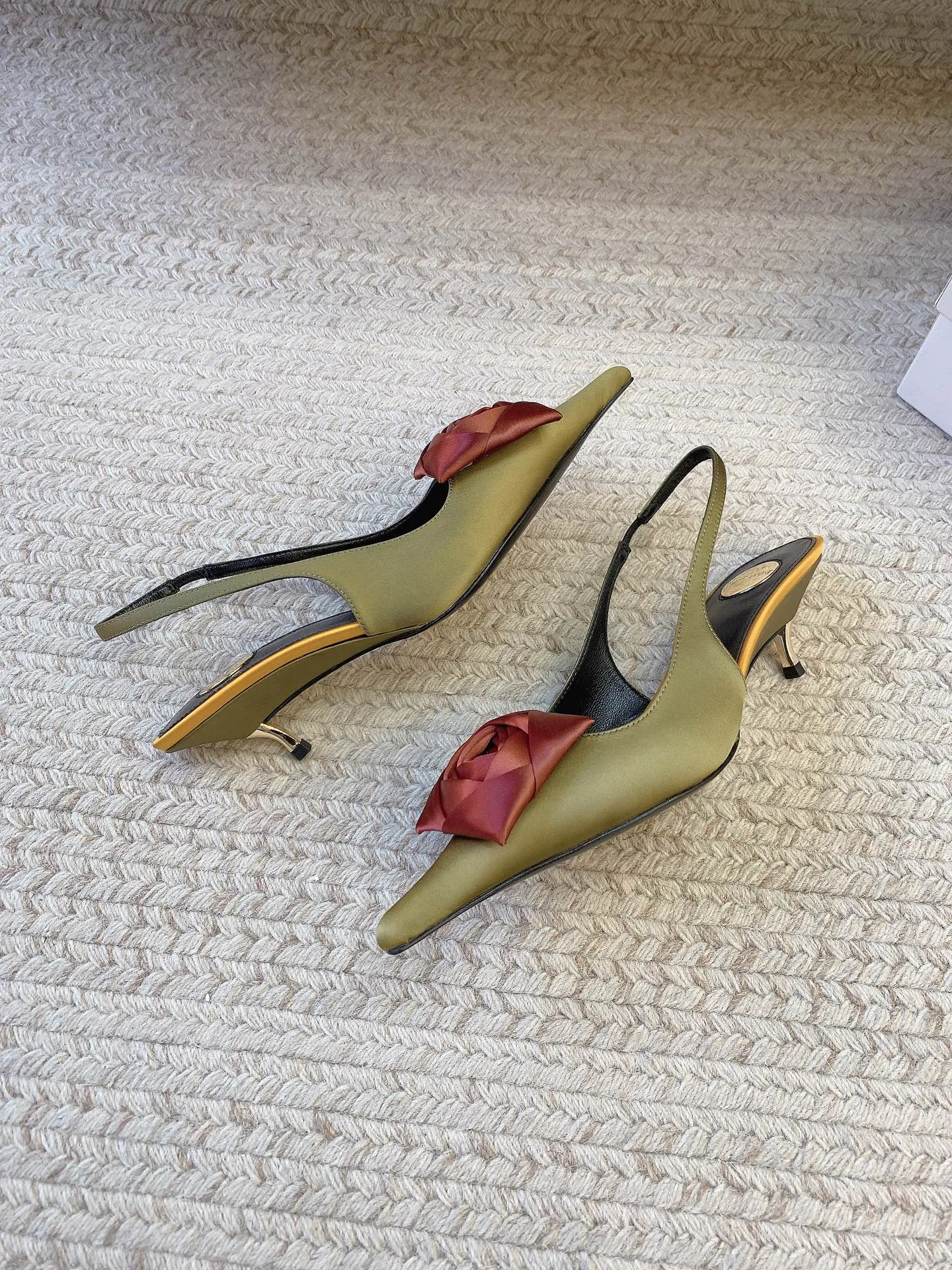 Туфли Женские Saint Laurent 950834