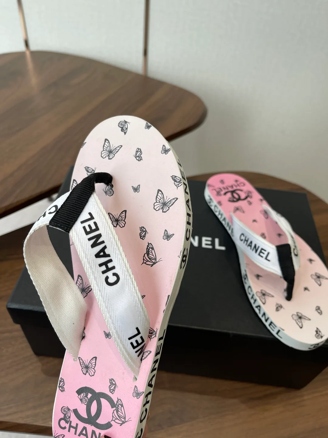 Шлепанцы Женские Chanel 11428035
