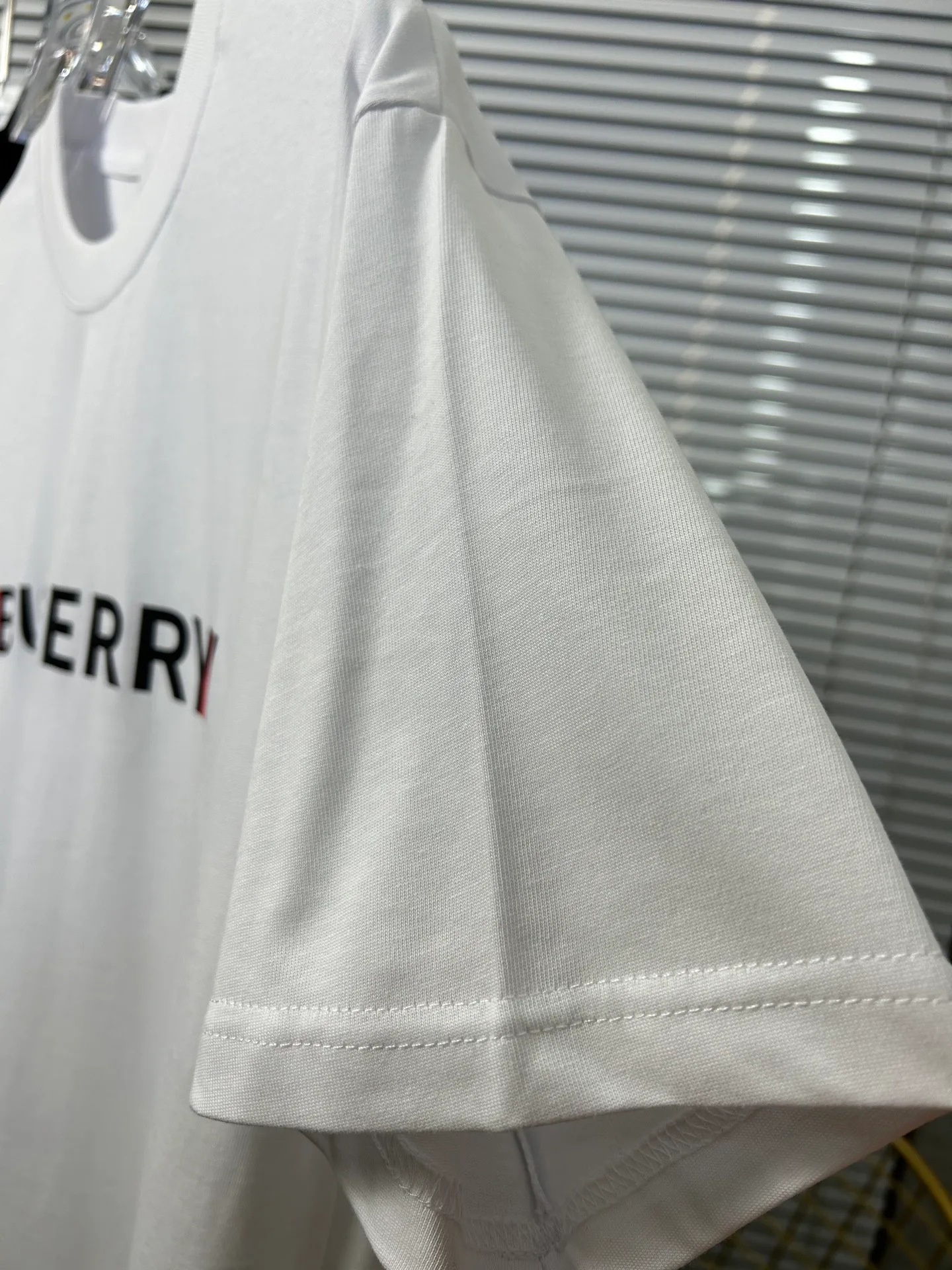 Футболки Женские Burberry 15441