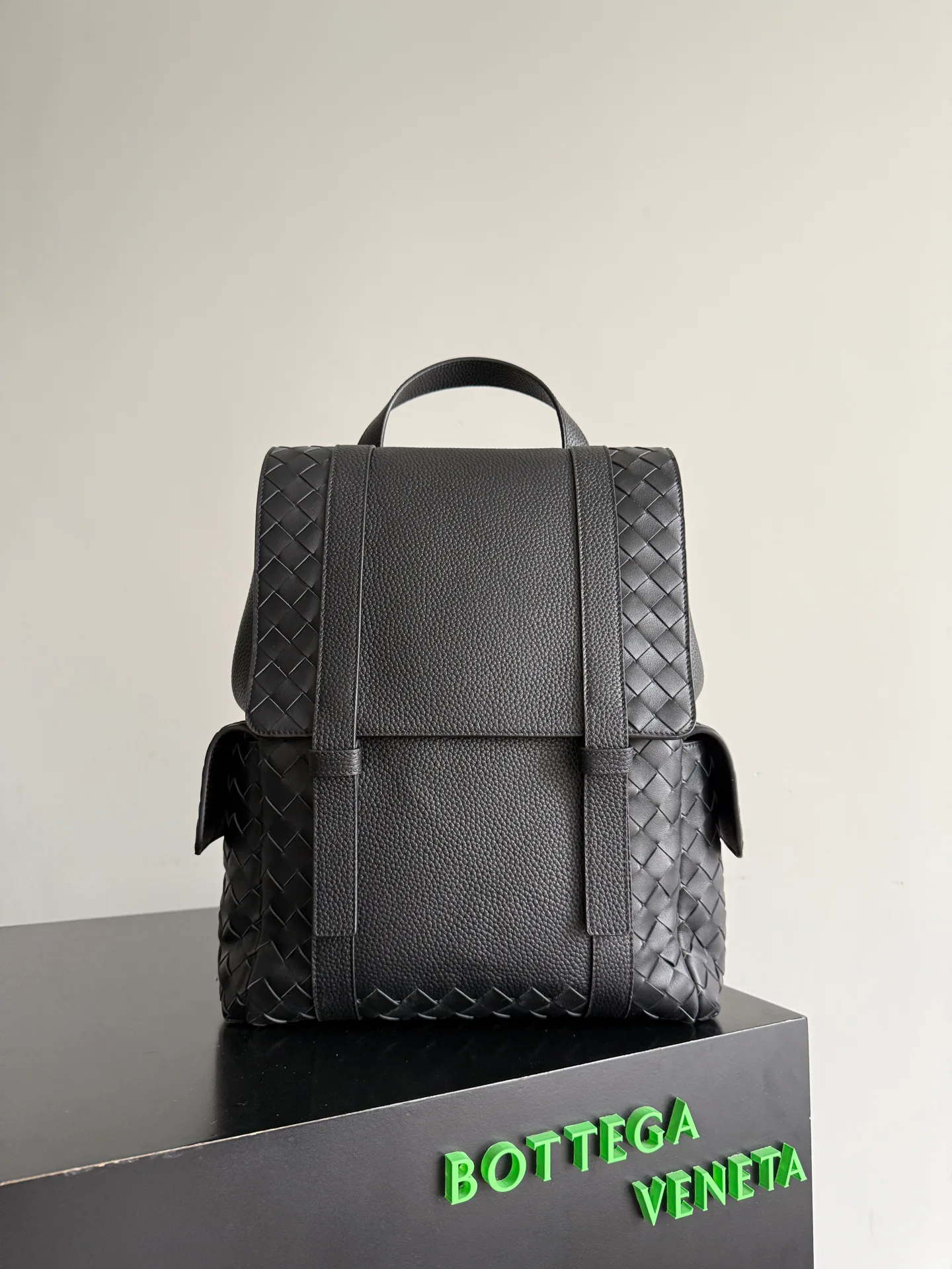 Рюкзаки Женские Bottega Veneta 17578610