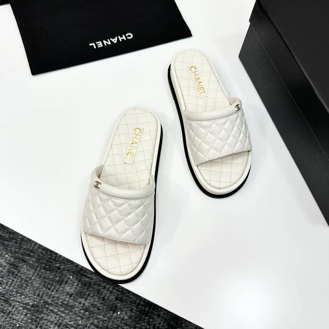 Шлепанцы Женские Chanel 14350