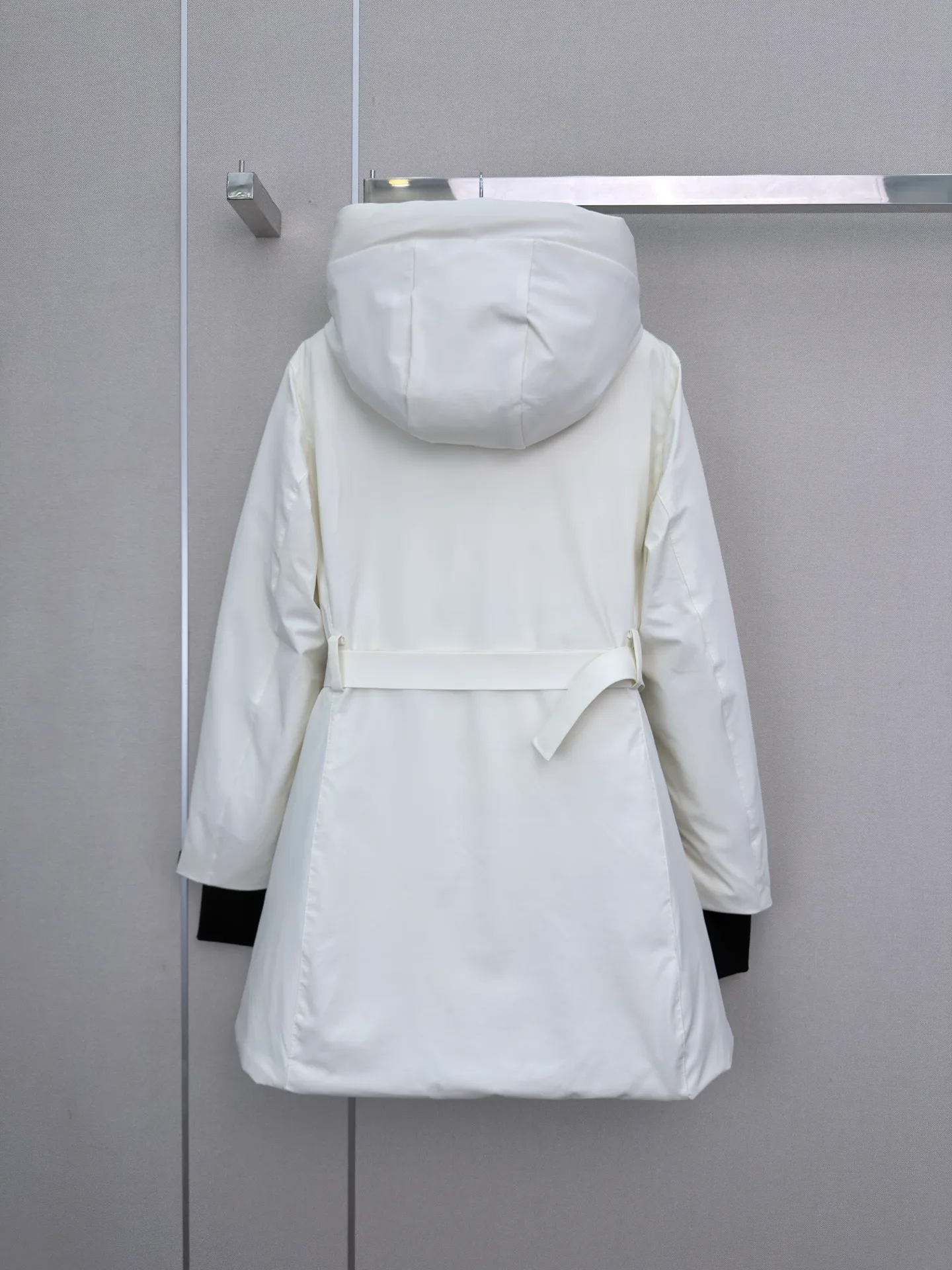 Куртки И Пуховики Женские Prada 19589647