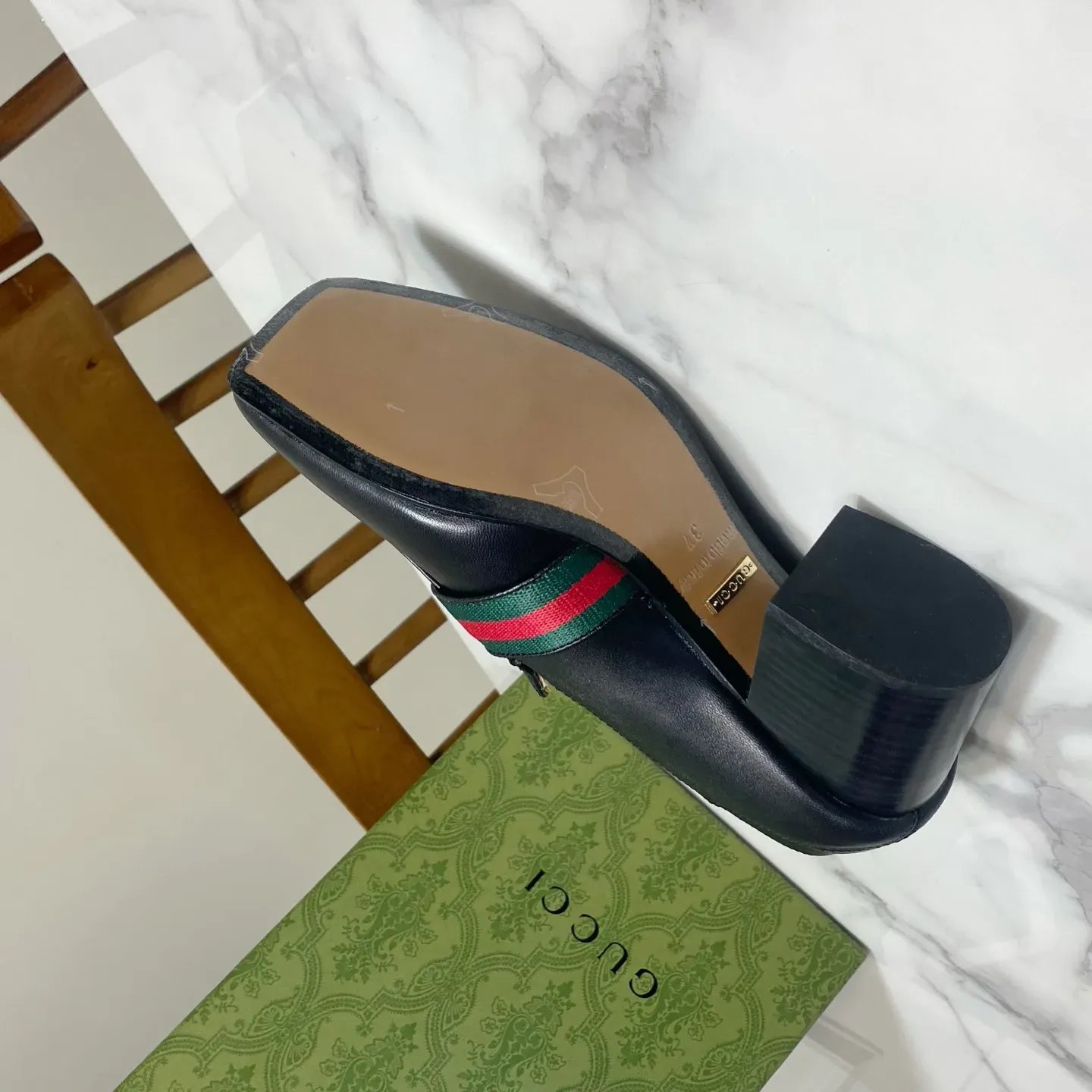 Туфли Женские Gucci 842920