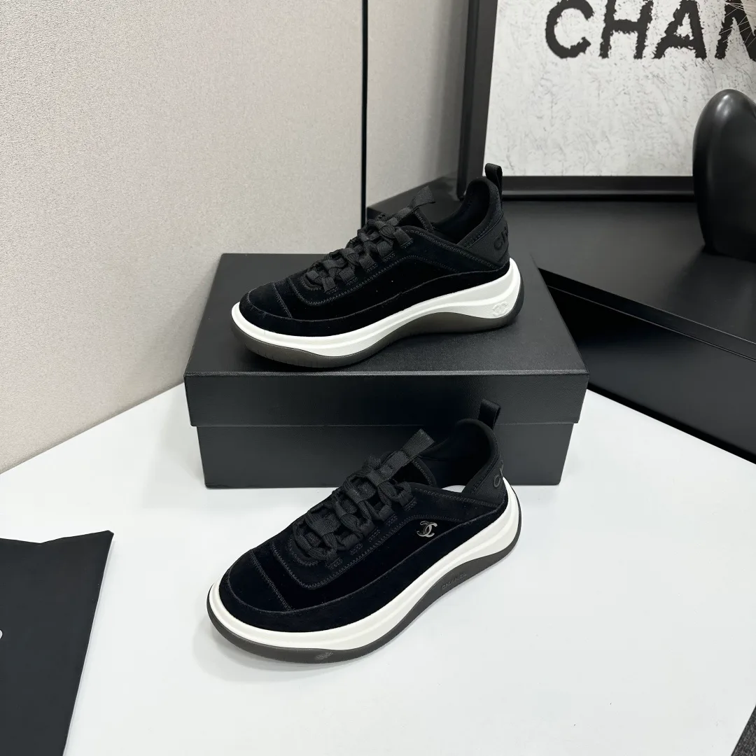 Кроссовки Женские Chanel 11463008