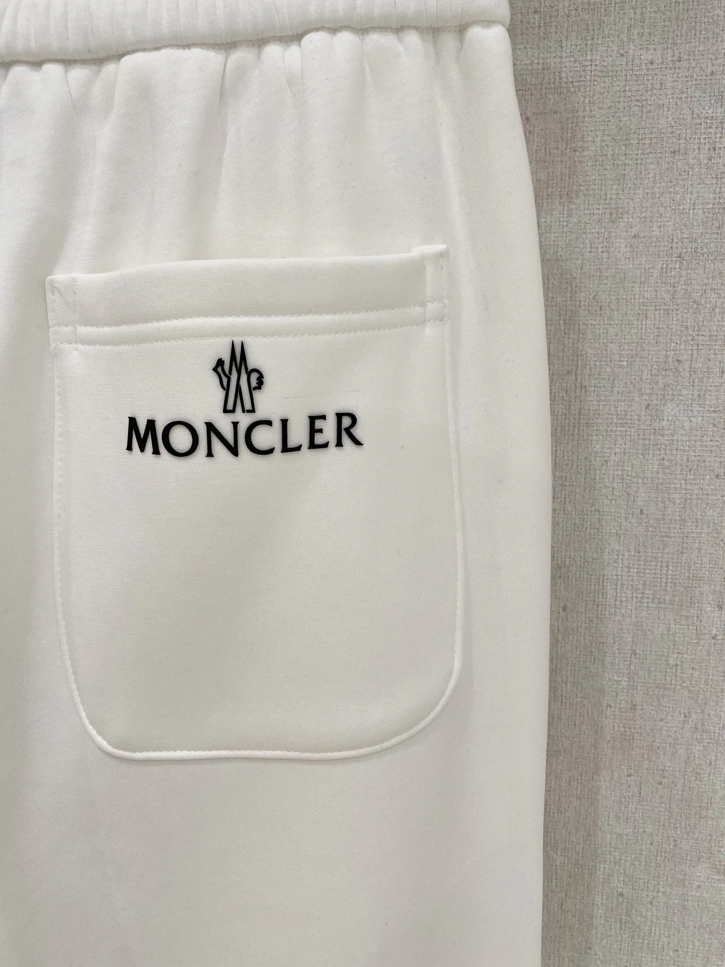 Брюки Мужские Moncler 18246761