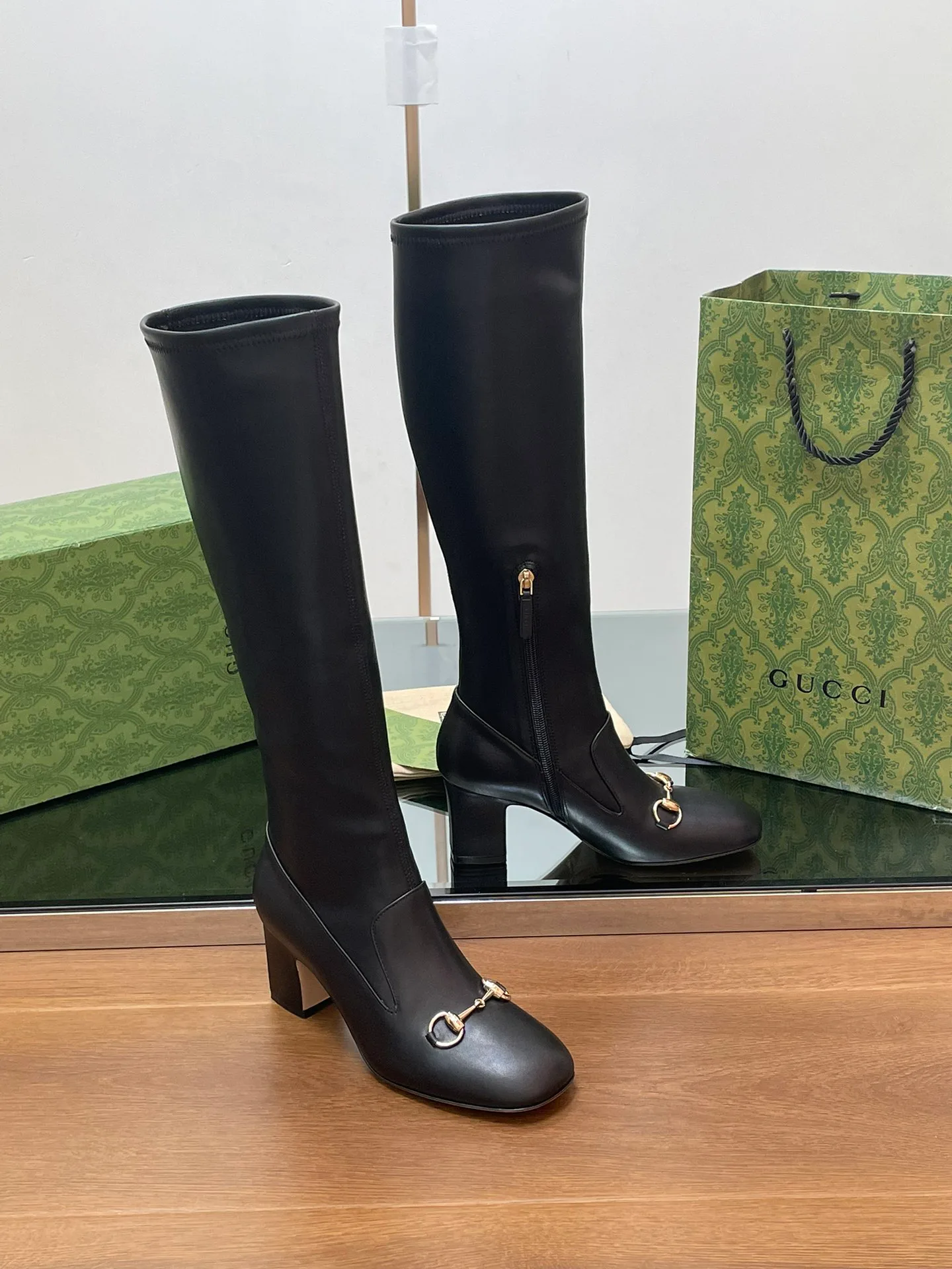 Сапоги Женские Gucci 18083280