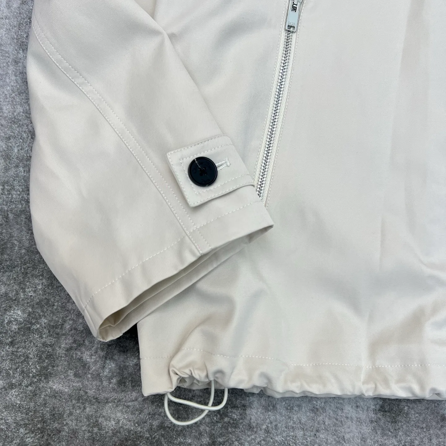 Куртки И Пуховики Женские Christian Dior 12592781