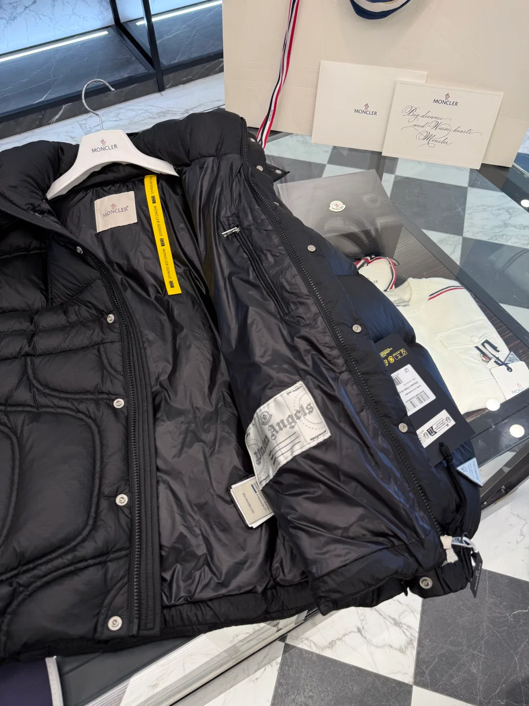 Куртки И Пуховики Женские Moncler 18007706
