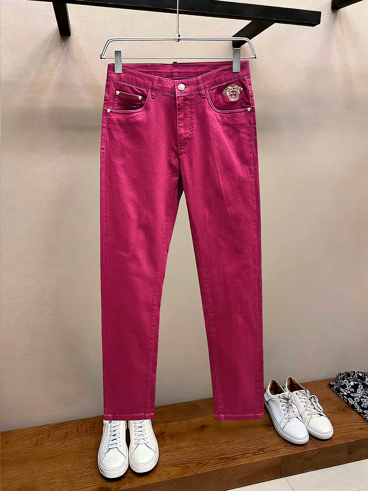 Джинсы Мужские Versace 18097869