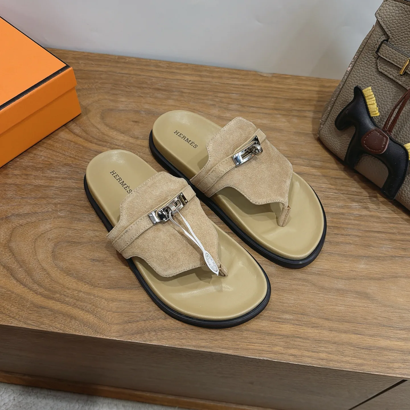 Шлепанцы Женские Hermes 17014857