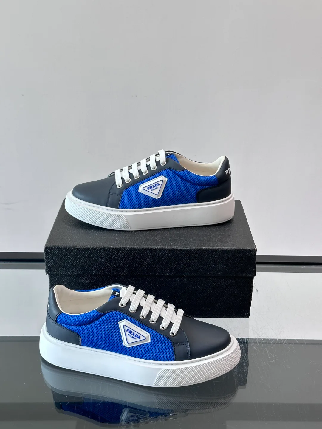 Кроссовки Мужские Prada 17497960