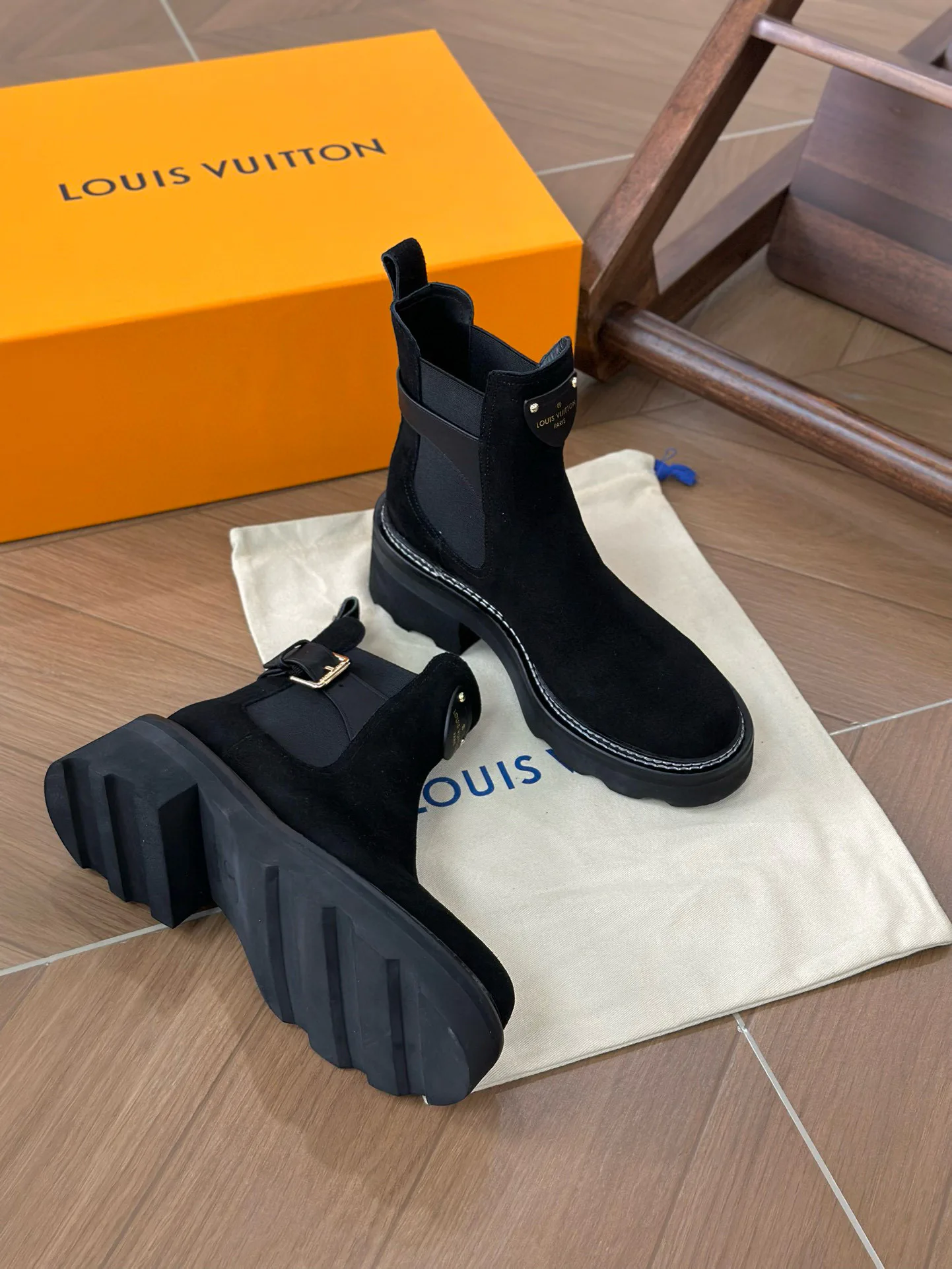 Ботинки Женские Louis Vuitton 5295257