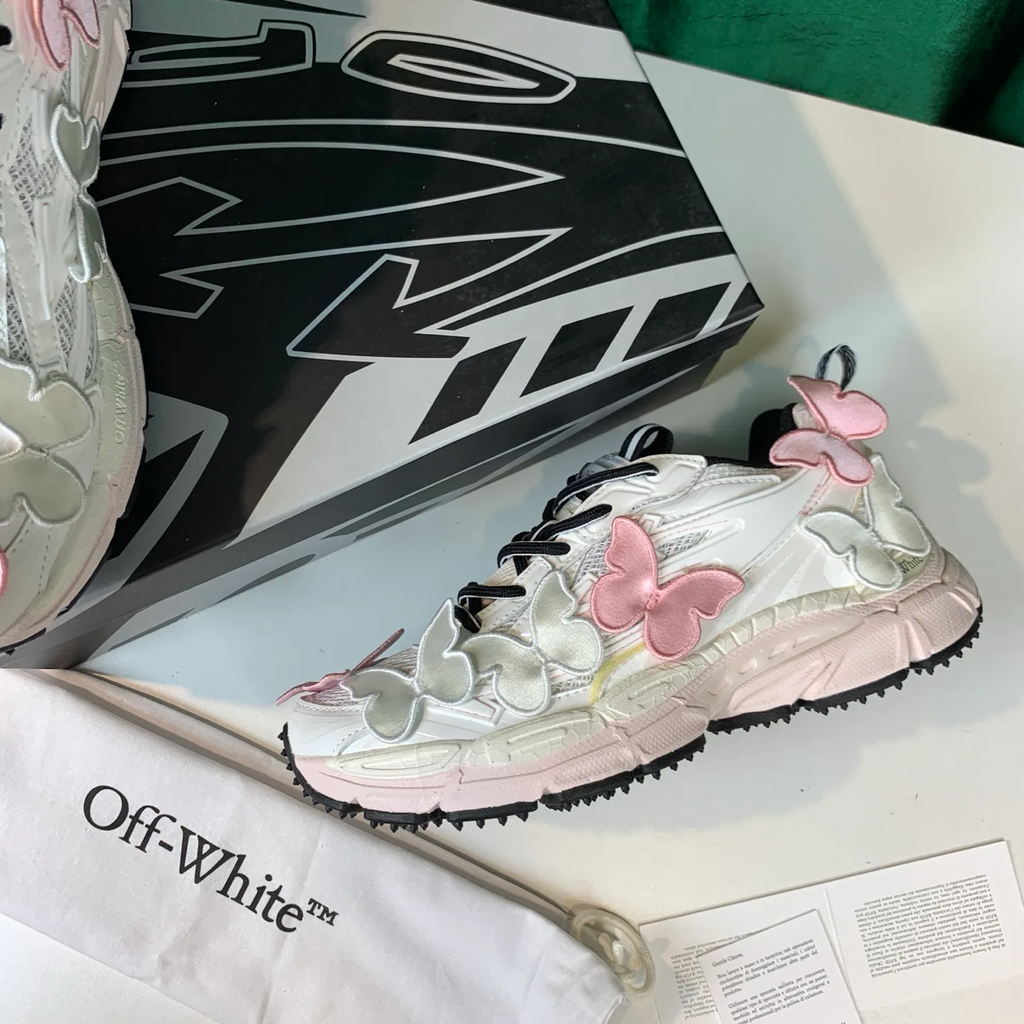 Кроссовки Женские Off-White 1106609