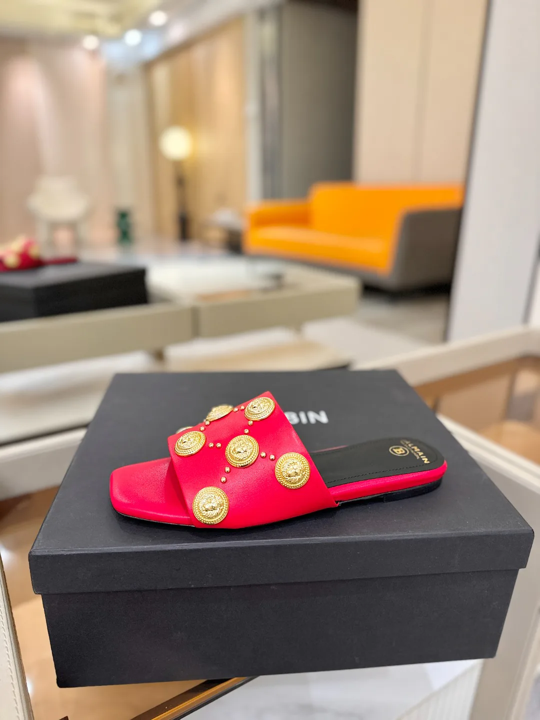 Шлепанцы Женские Balmain 841029