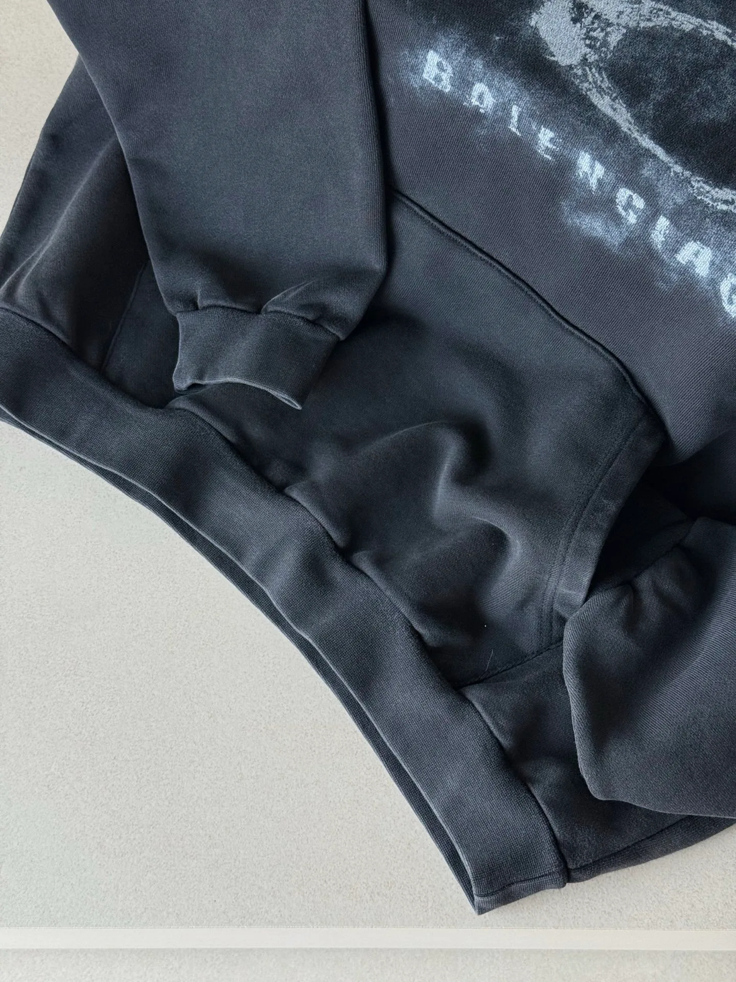 Свитшоты И Худи Мужские Balenciaga 18411479
