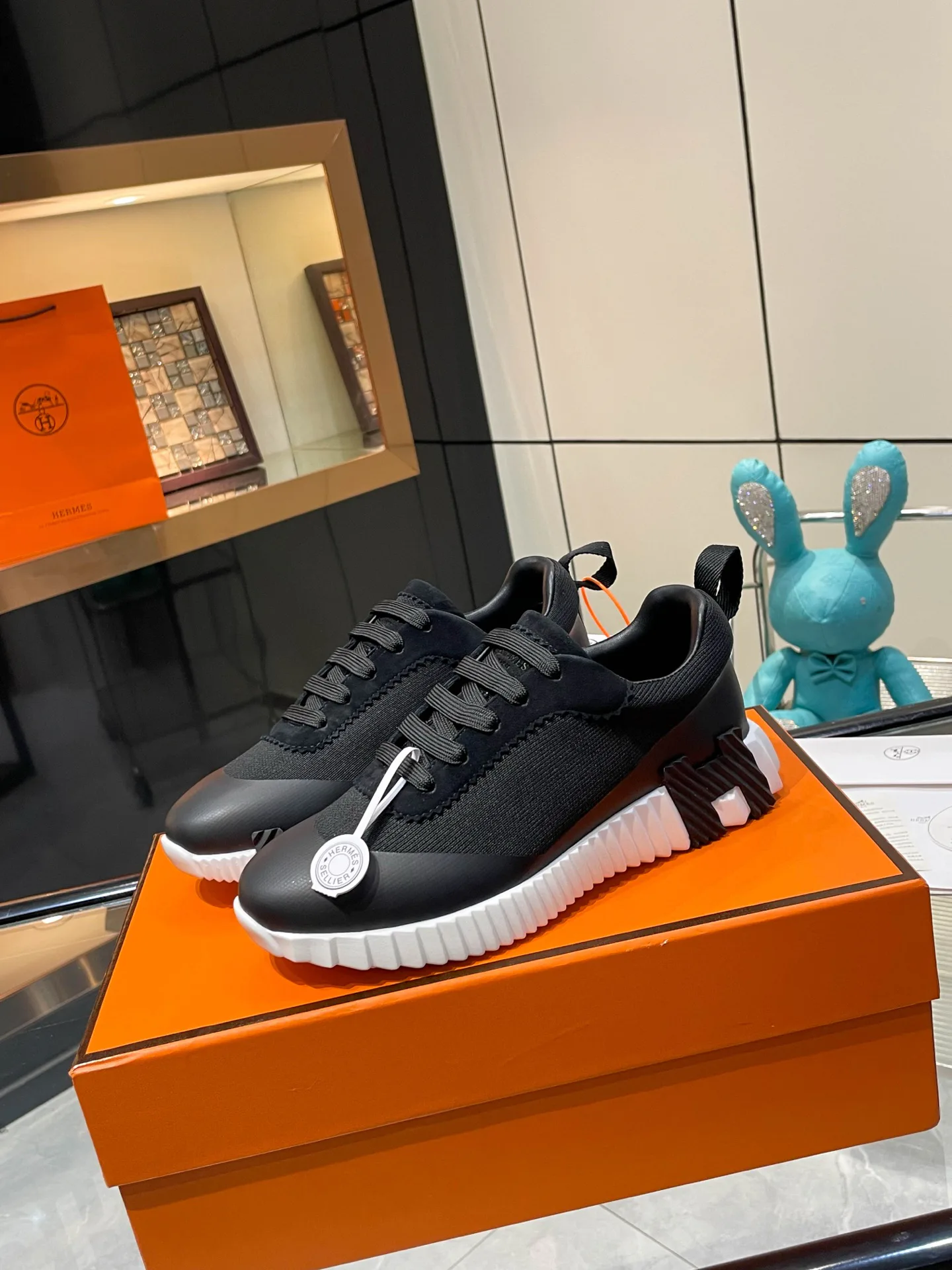 Кроссовки Женские Hermes 17954779