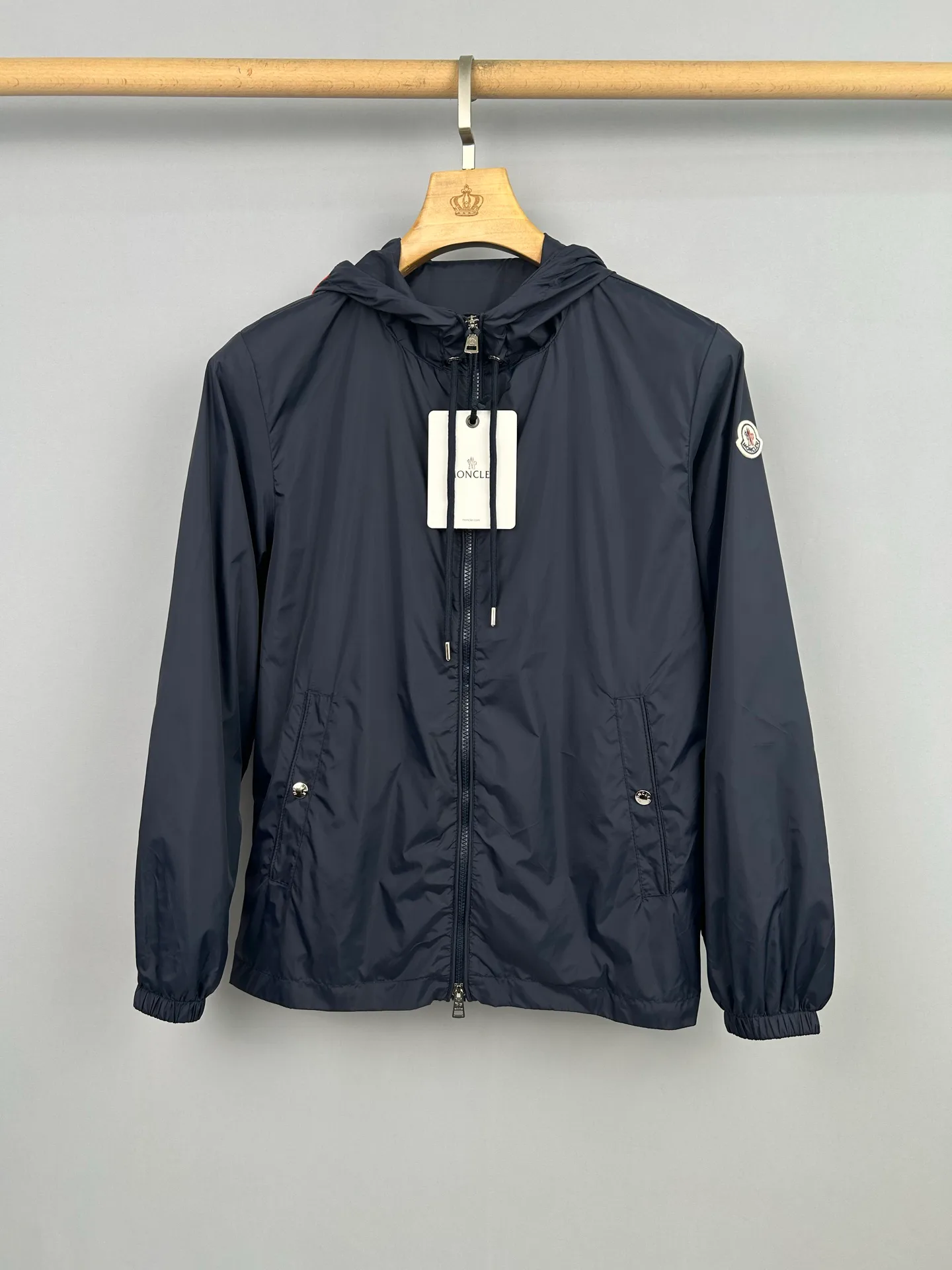 Куртки И Пуховики Мужские Moncler 13137537