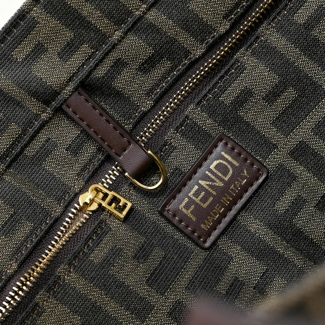 Сумки На Ремне Женские Fendi 513074